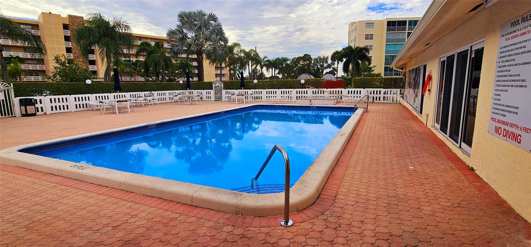 Meadowbrook Lakes View C - Residential Lease
