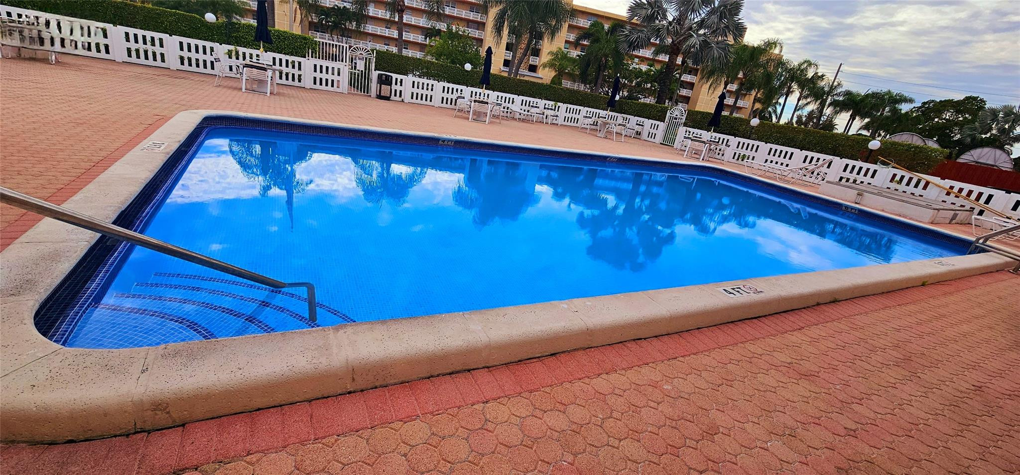 Meadowbrook Lakes View C - Residential Lease