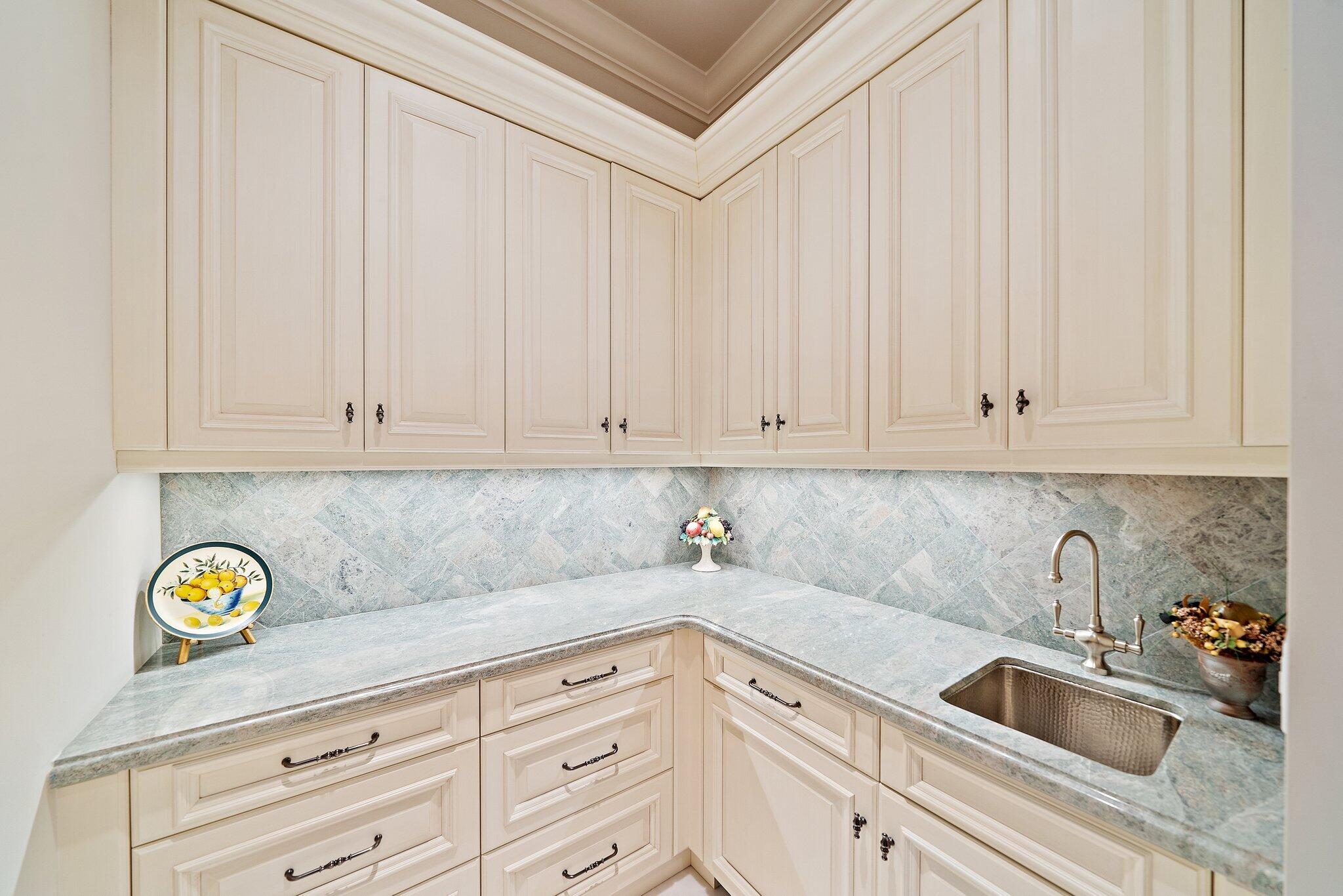 OLD PALM PL 4 - Residential