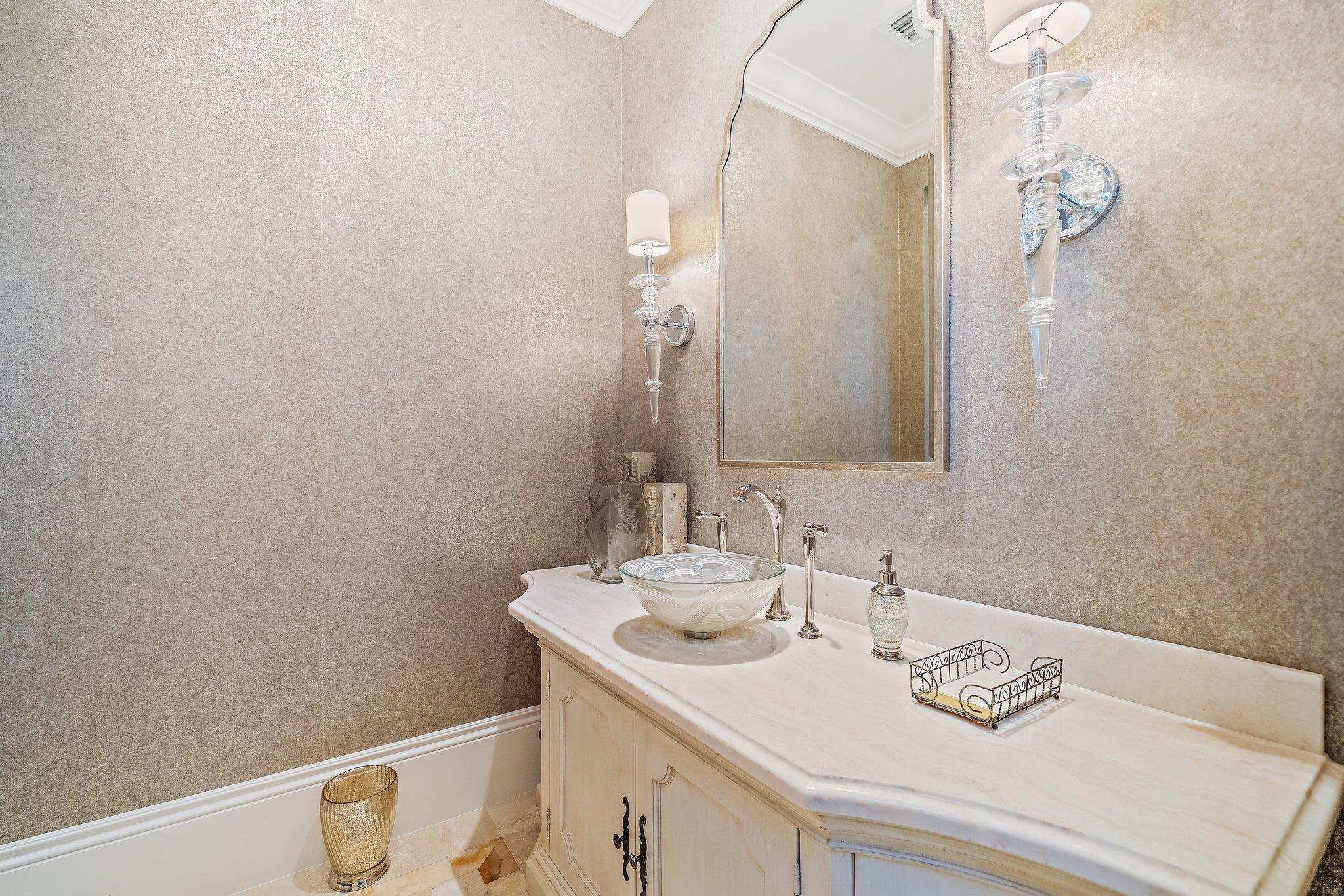 OLD PALM PL 4 - Residential