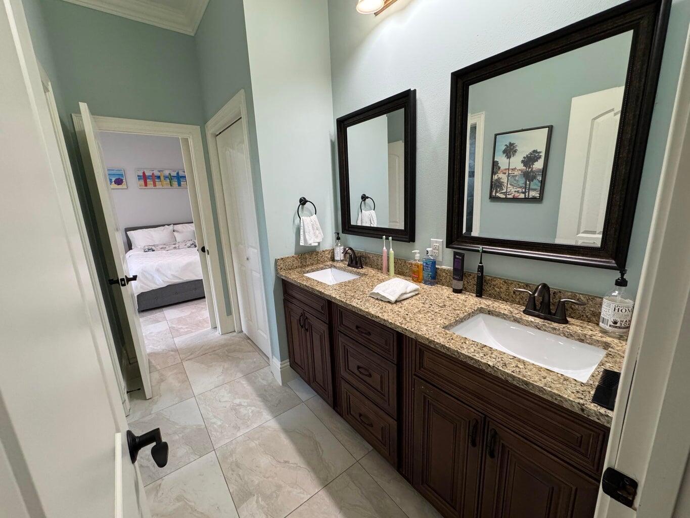 FIRST REPLAT OF RIVER POINT PUD - Residential