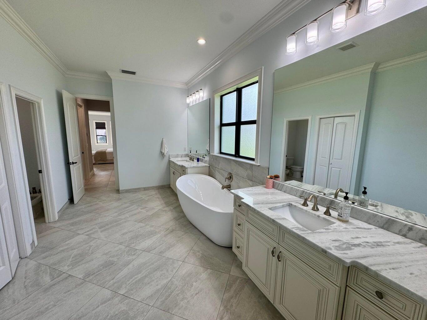 FIRST REPLAT OF RIVER POINT PUD - Residential