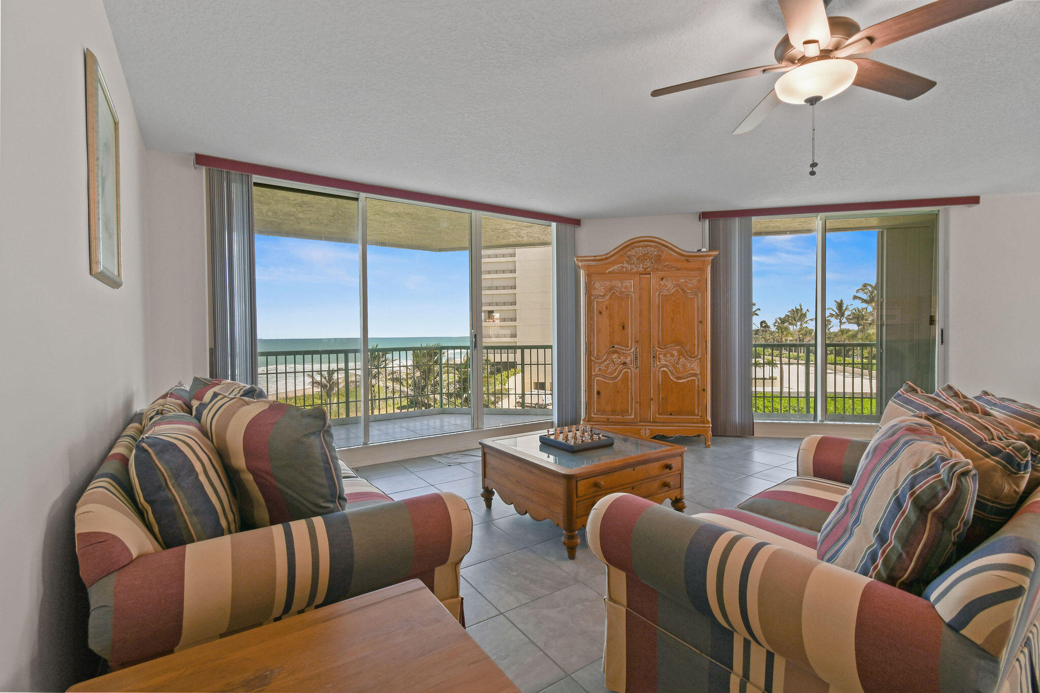 REGENCY ISLAND DUNES - Residential