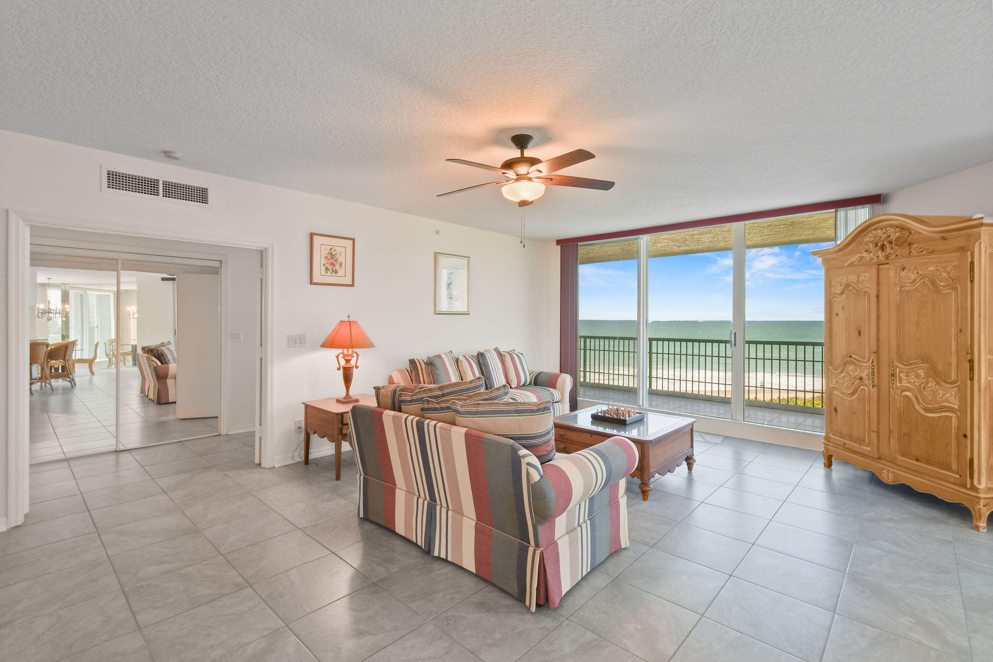 REGENCY ISLAND DUNES - Residential