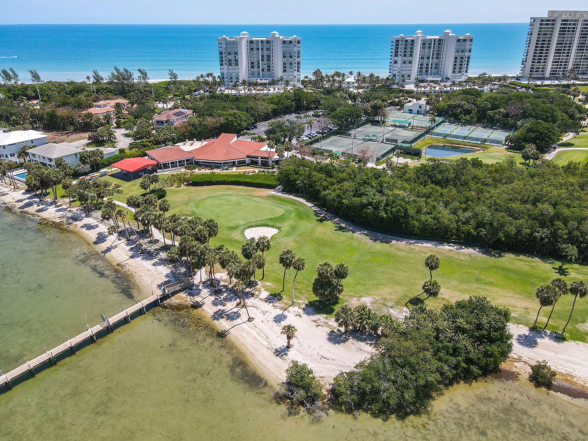 REGENCY ISLAND DUNES - Residential