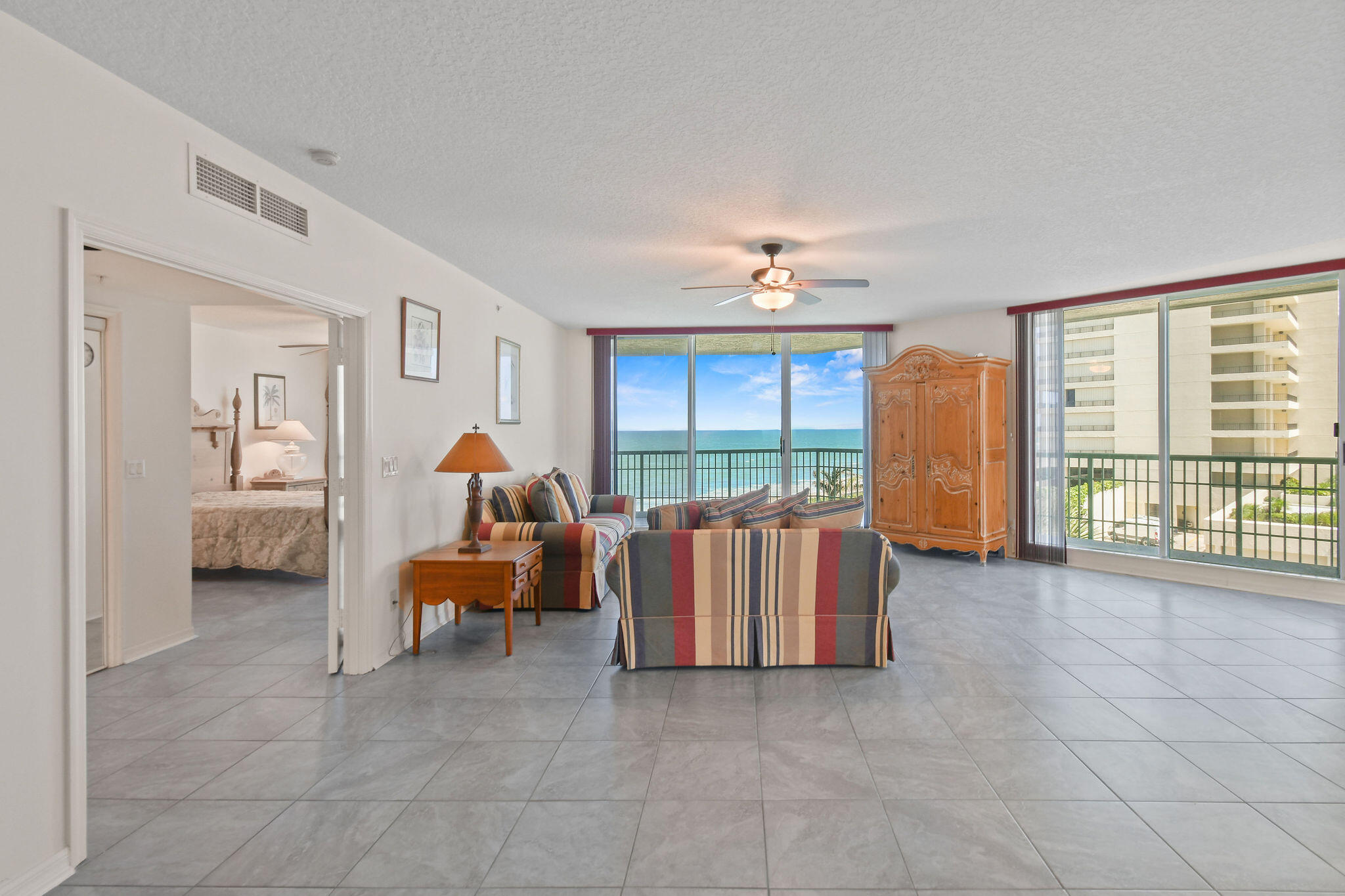 REGENCY ISLAND DUNES - Residential