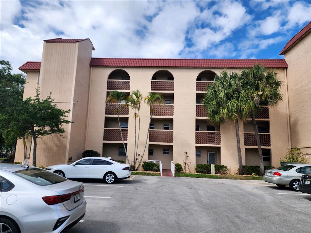 Holiday Springs - Residential