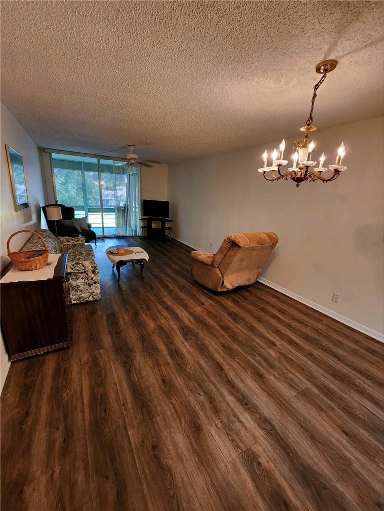 Holiday Springs - Residential