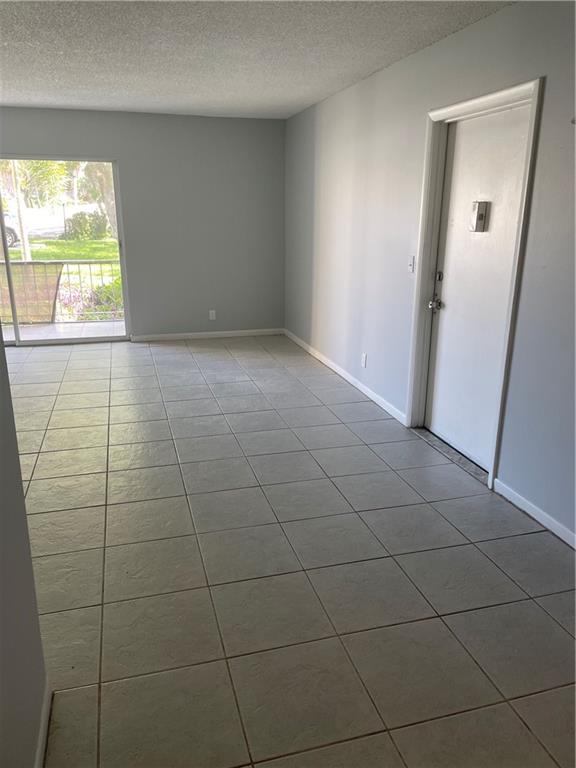 Spanish Oaks of Boca - Residential