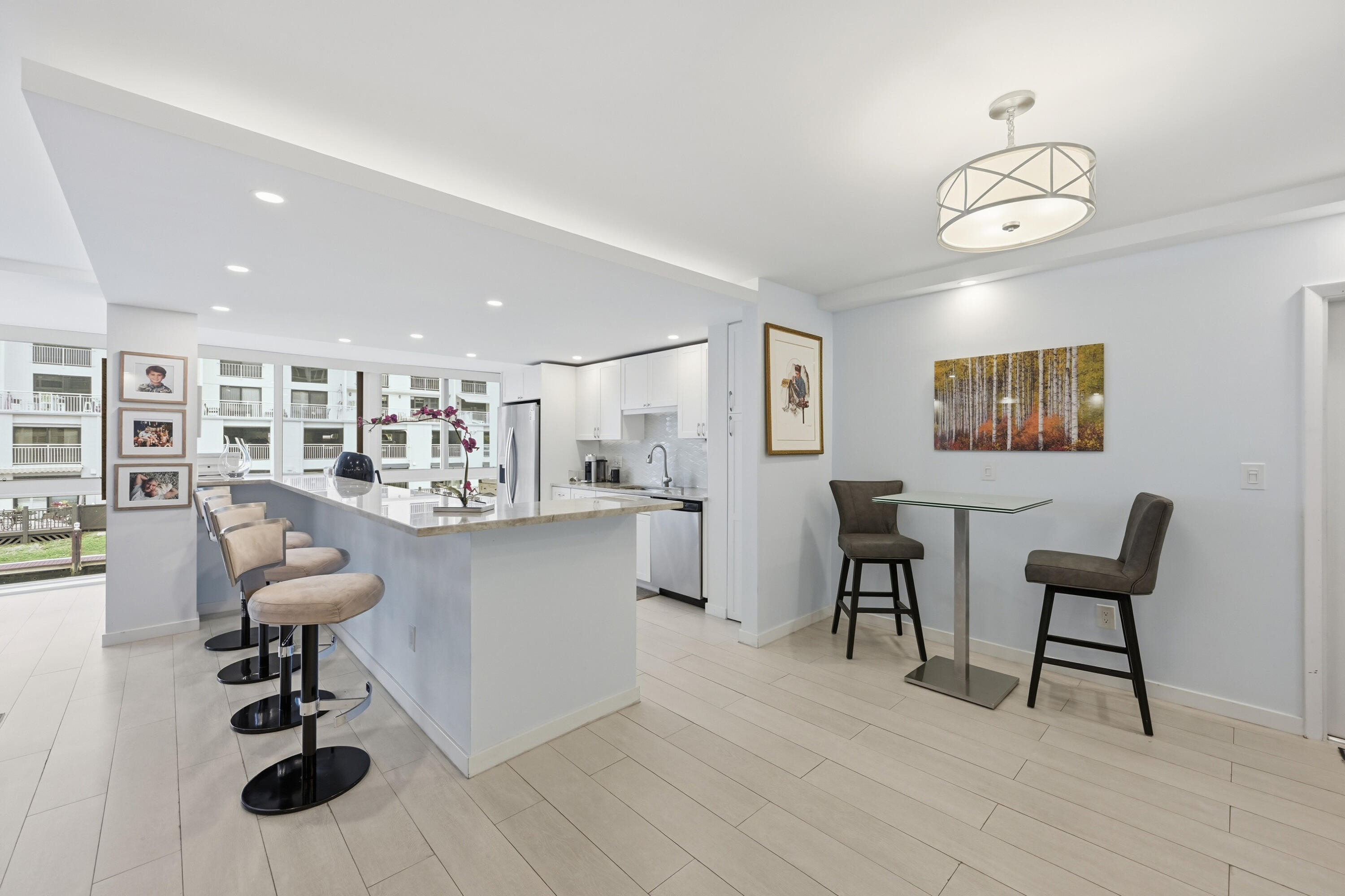ROYAL MARINER CONDO - Residential