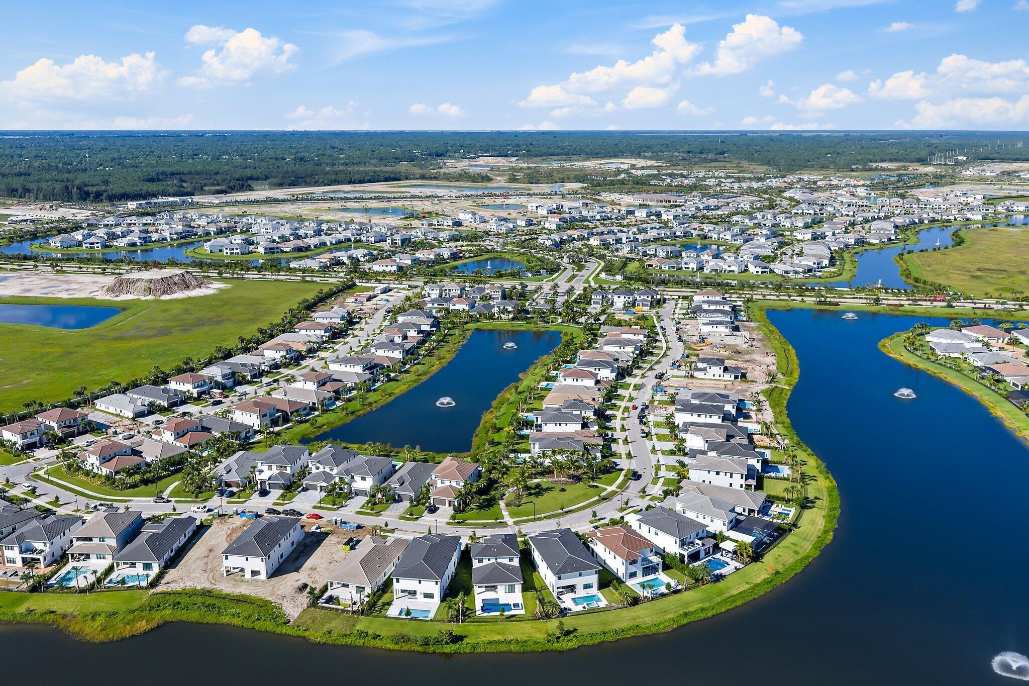 Solana Bay at Avenir - Residential