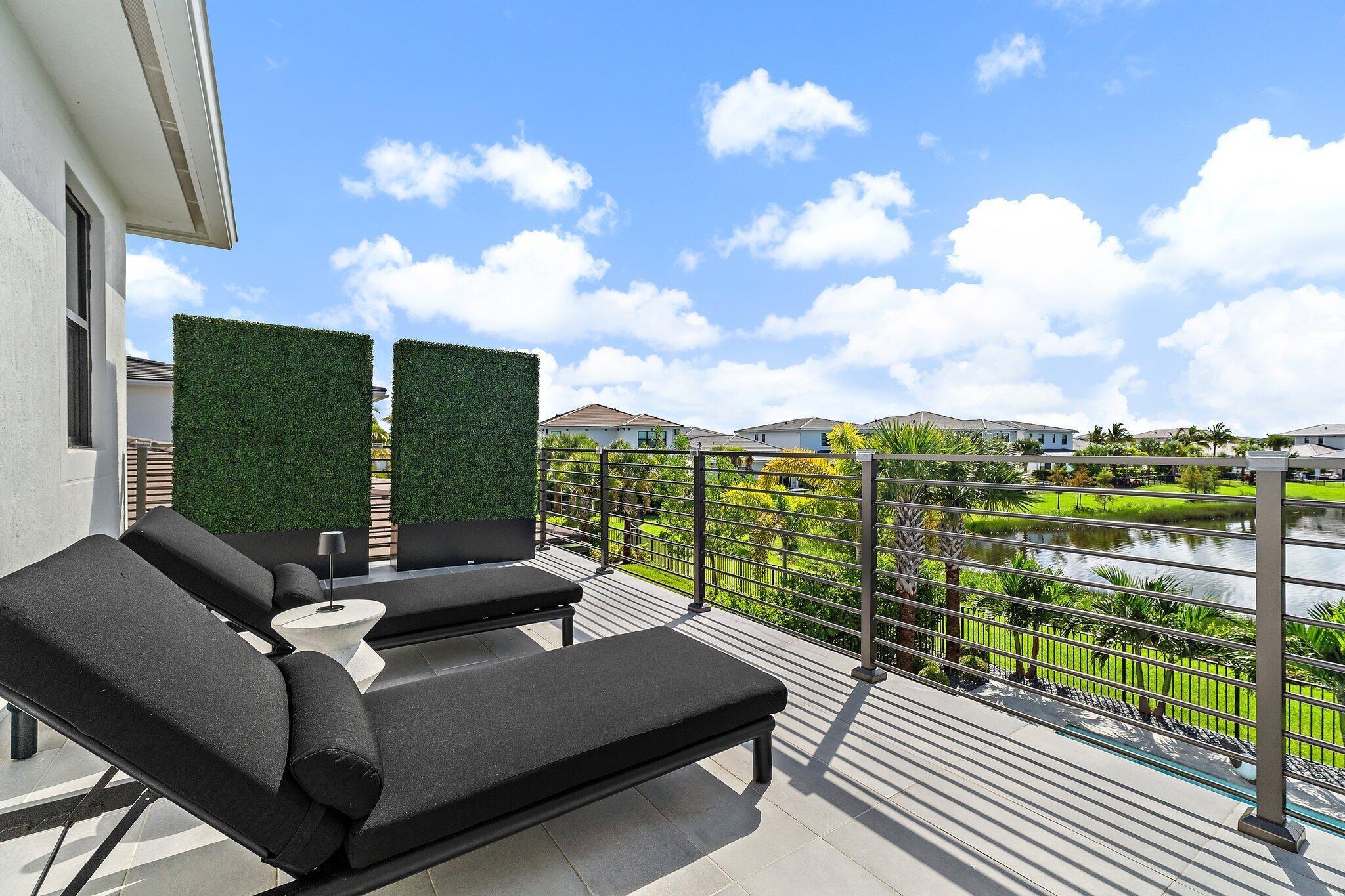 Solana Bay at Avenir - Residential