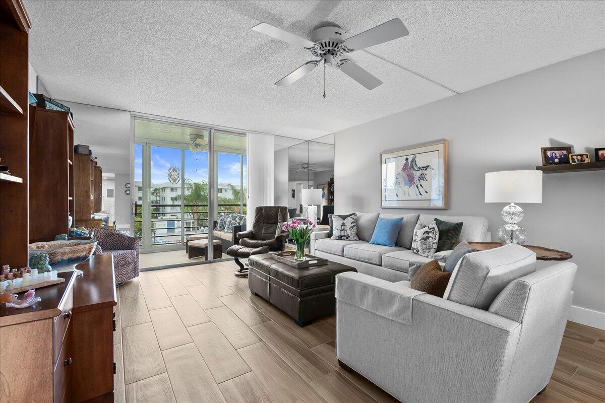 HAMLET AT POINCIANA CONDO - Residential