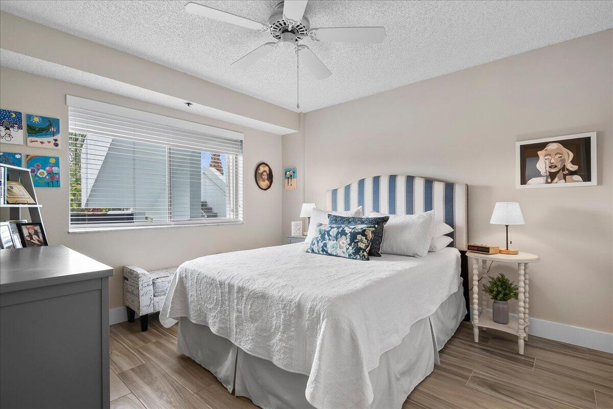 HAMLET AT POINCIANA CONDO - Residential