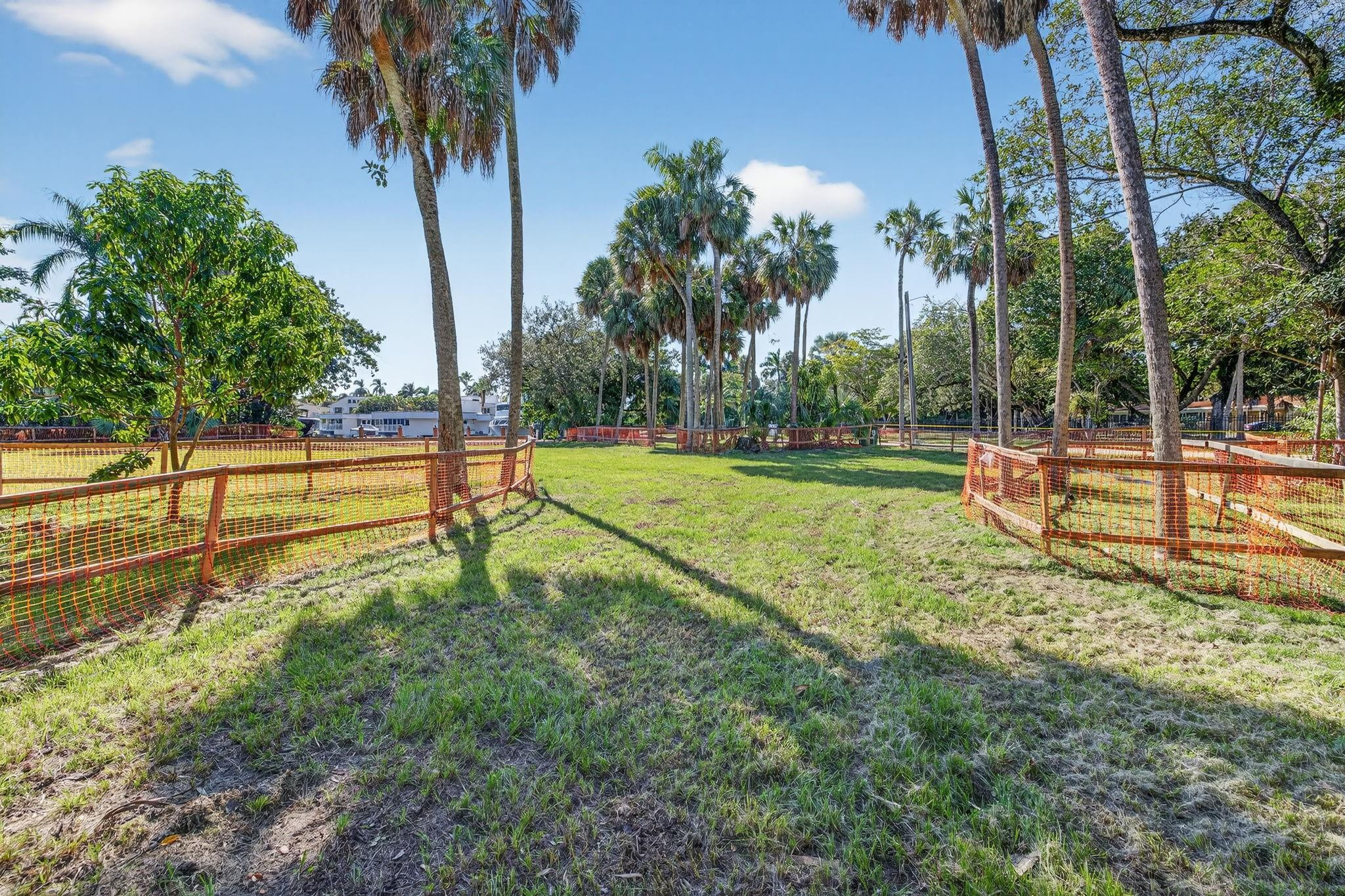 PALM GROVE ACRES - Land