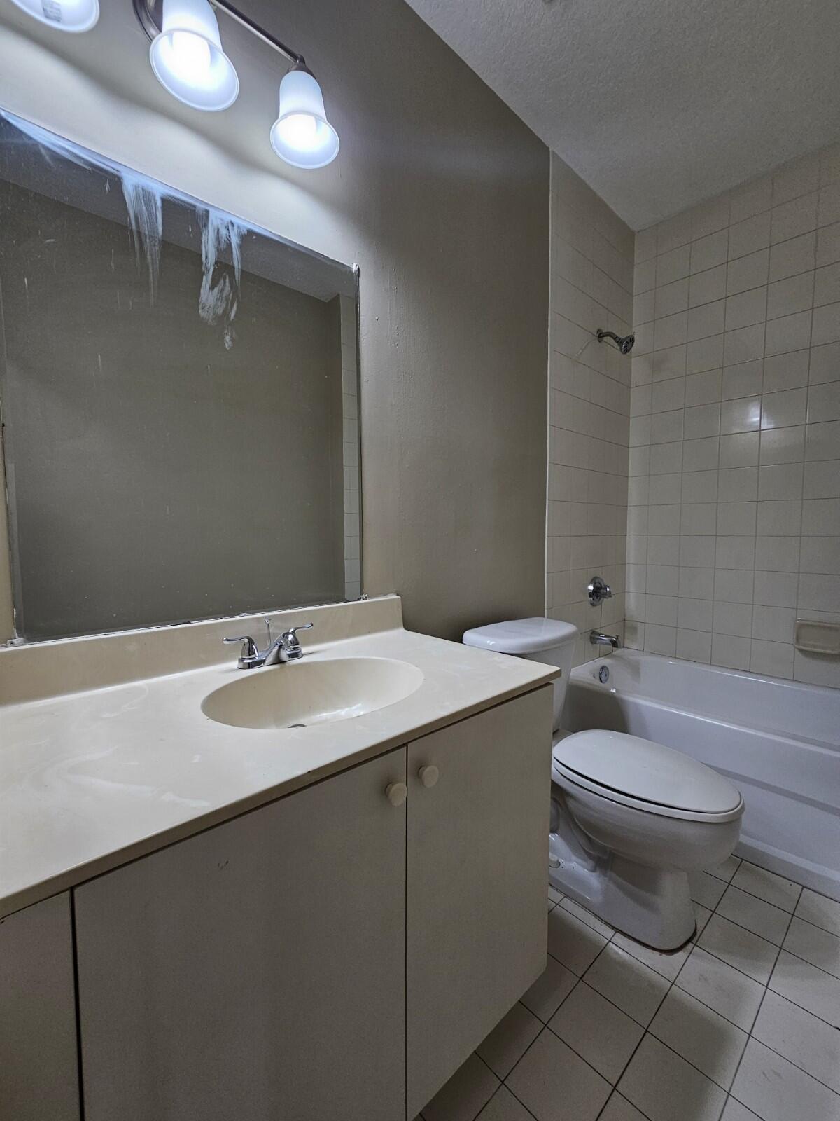 BELVEDERE ISLES CONDO NO 1 - Residential Lease