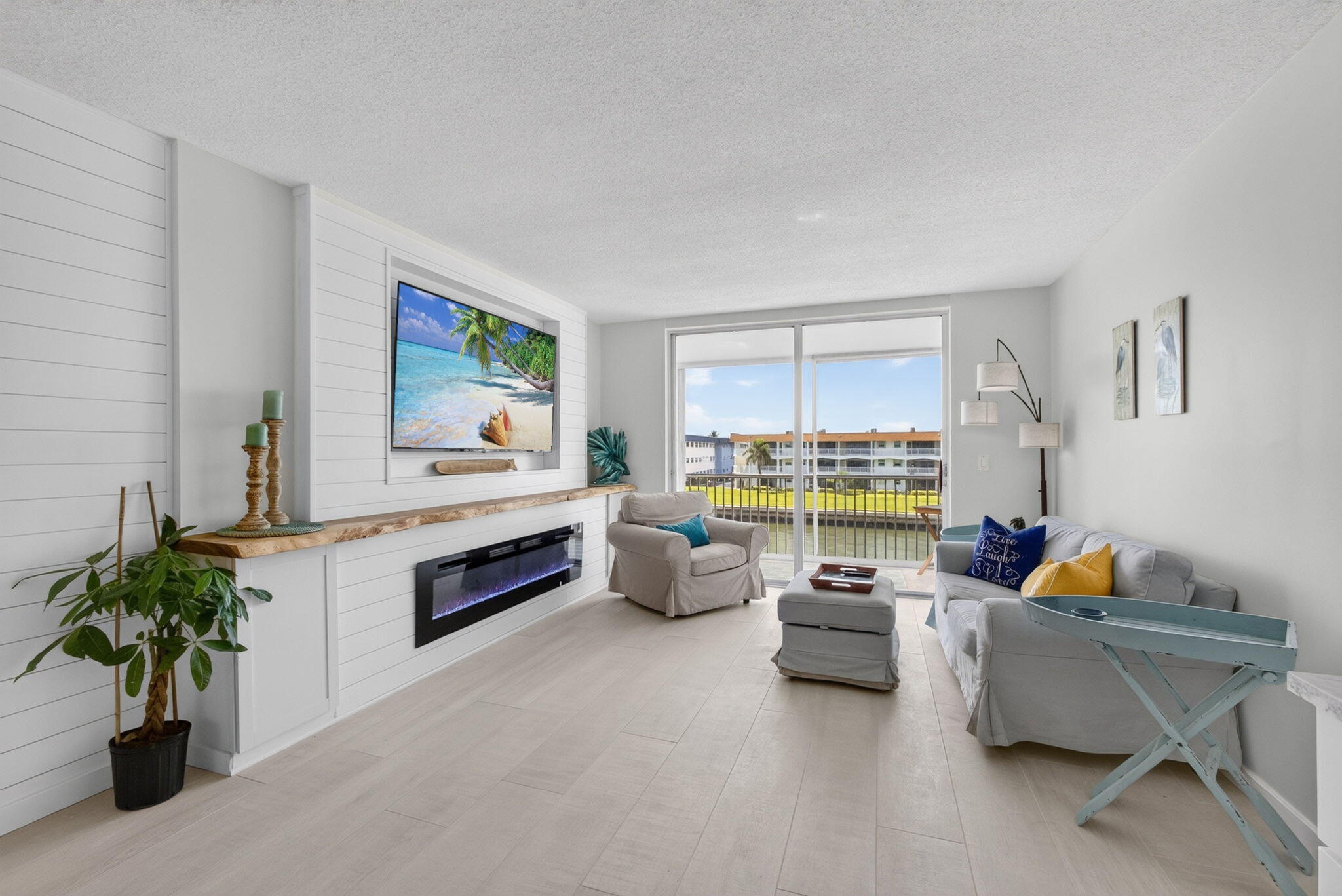 PARADISE HARBOUR CONDO - Residential Lease