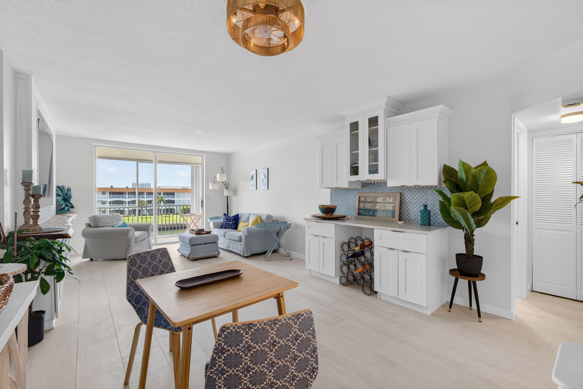 PARADISE HARBOUR CONDO - Residential Lease