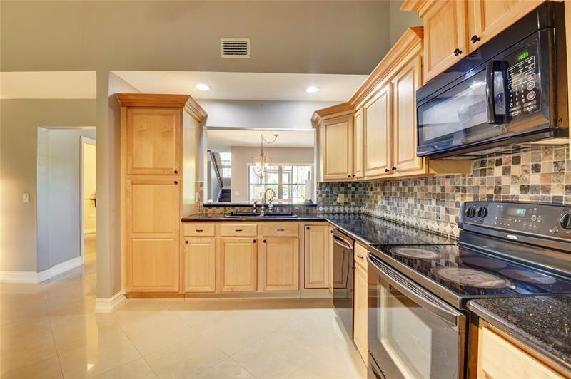 BOCA RIDGE PARK CONDO - Residential Lease