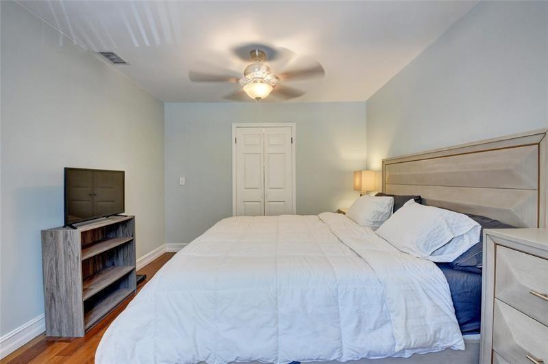 BOCA RIDGE PARK CONDO - Residential Lease