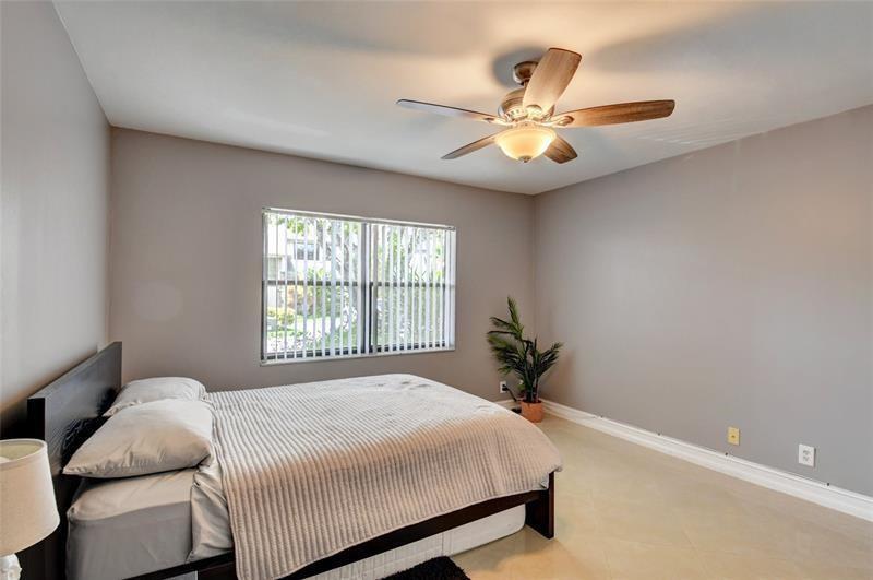 BOCA RIDGE PARK CONDO - Residential Lease