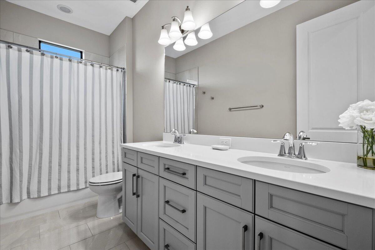 ALTON - Residential Lease
