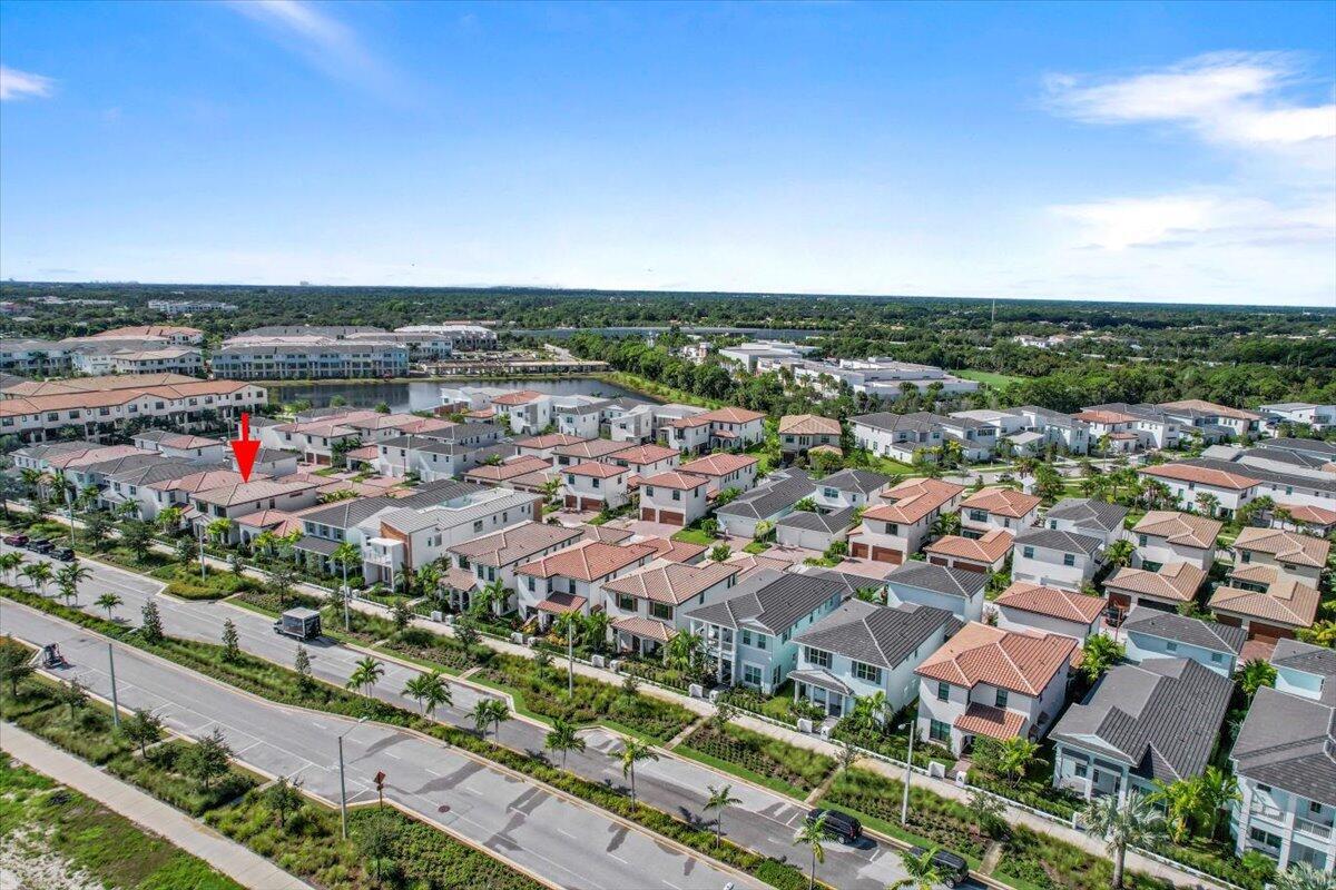 ALTON - Residential Lease