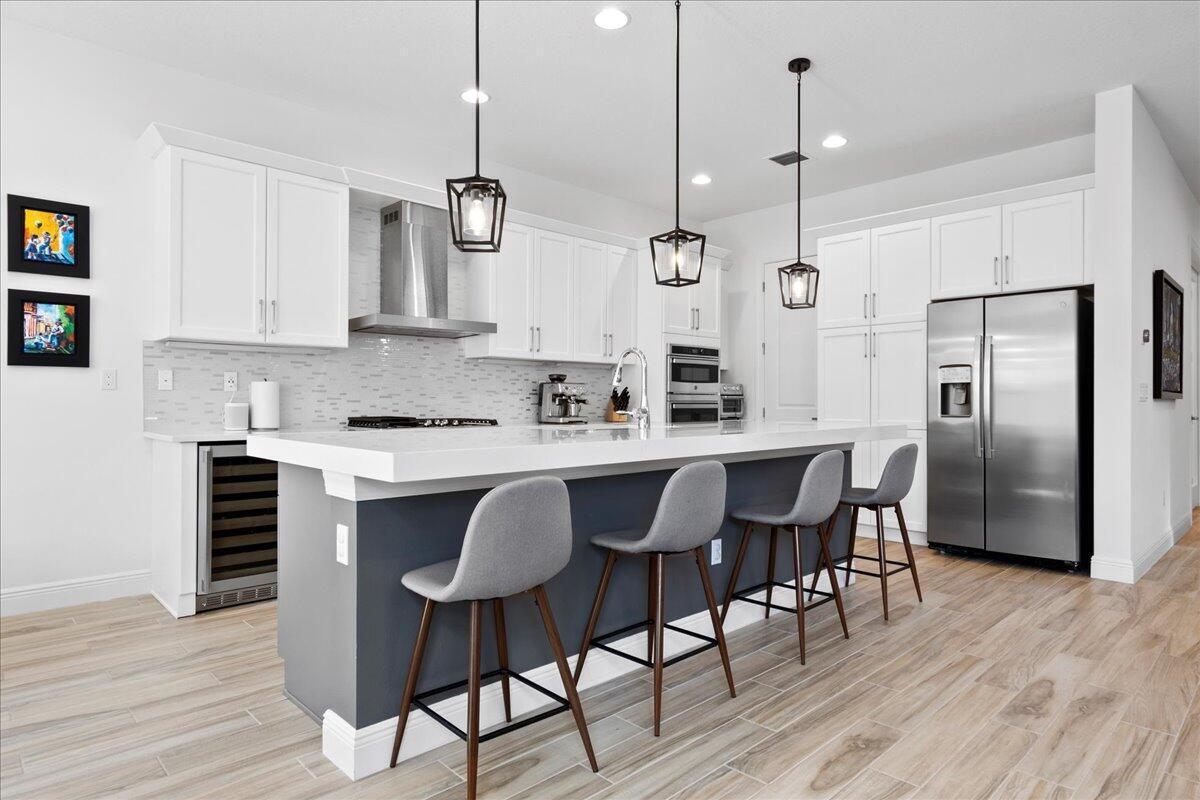 ALTON - Residential Lease