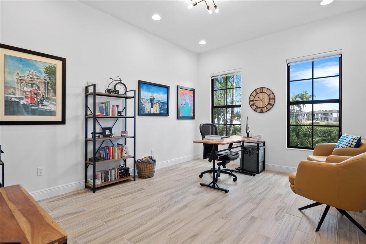 ALTON - Residential Lease