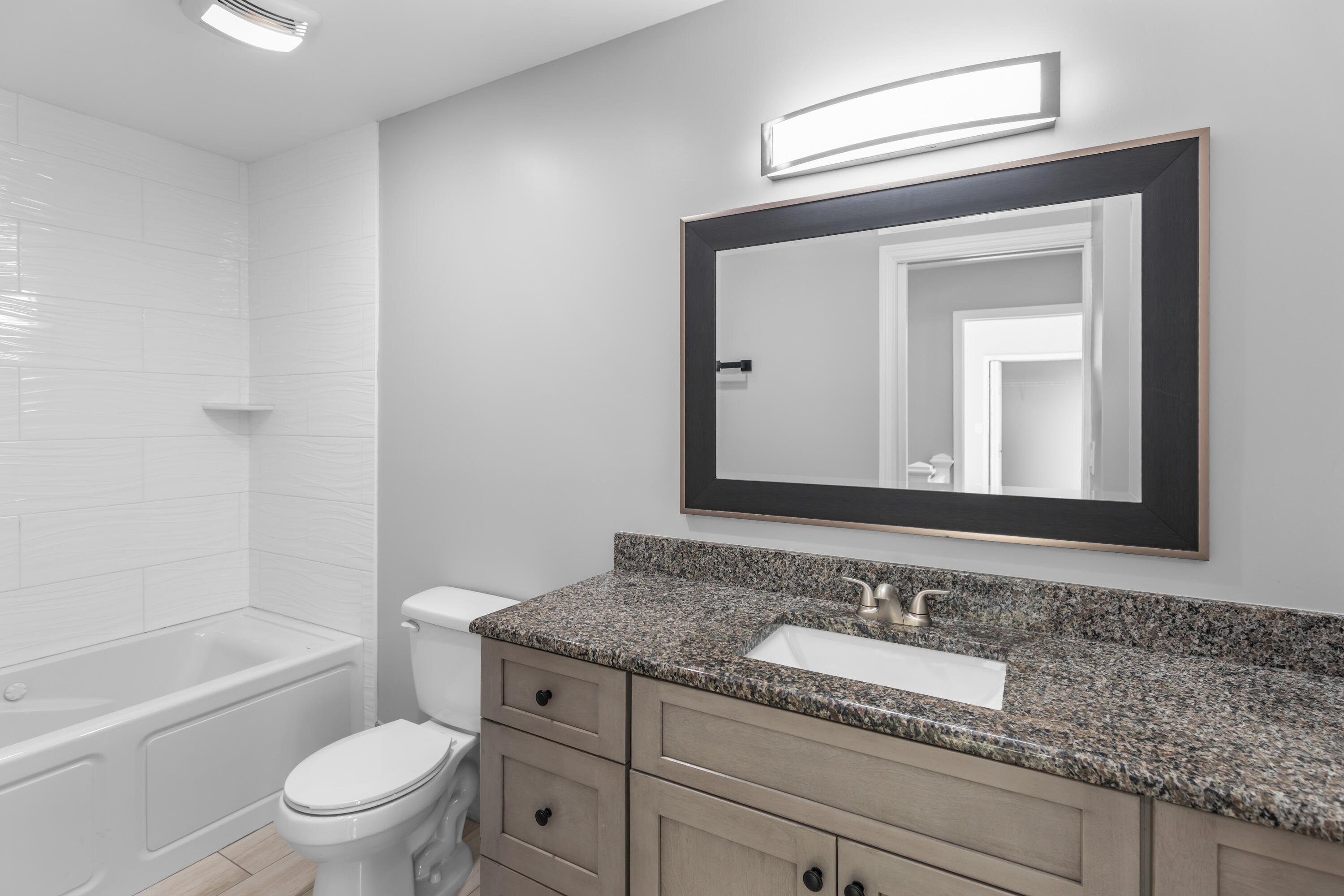 CAMELOT GARDENS-PHASE TEN- BLDG 23 UNIT B - Residential
