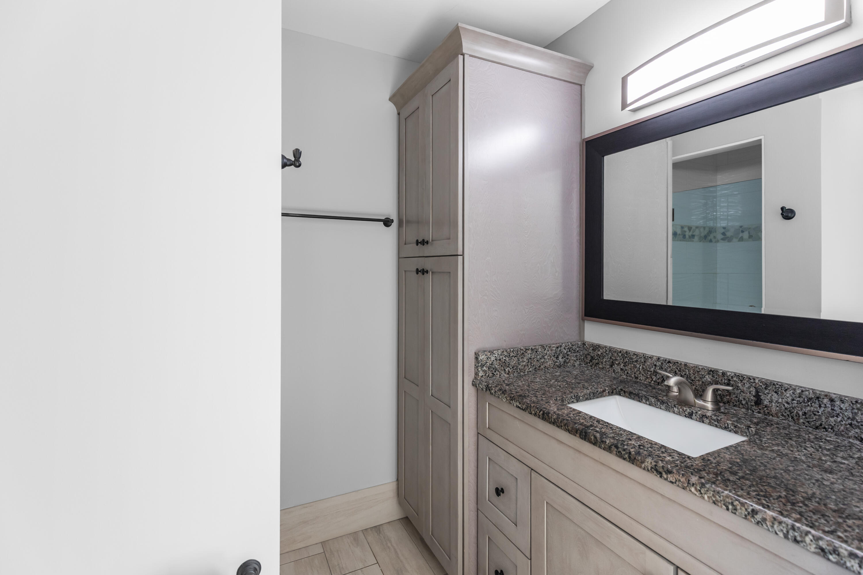 CAMELOT GARDENS-PHASE TEN- BLDG 23 UNIT B - Residential