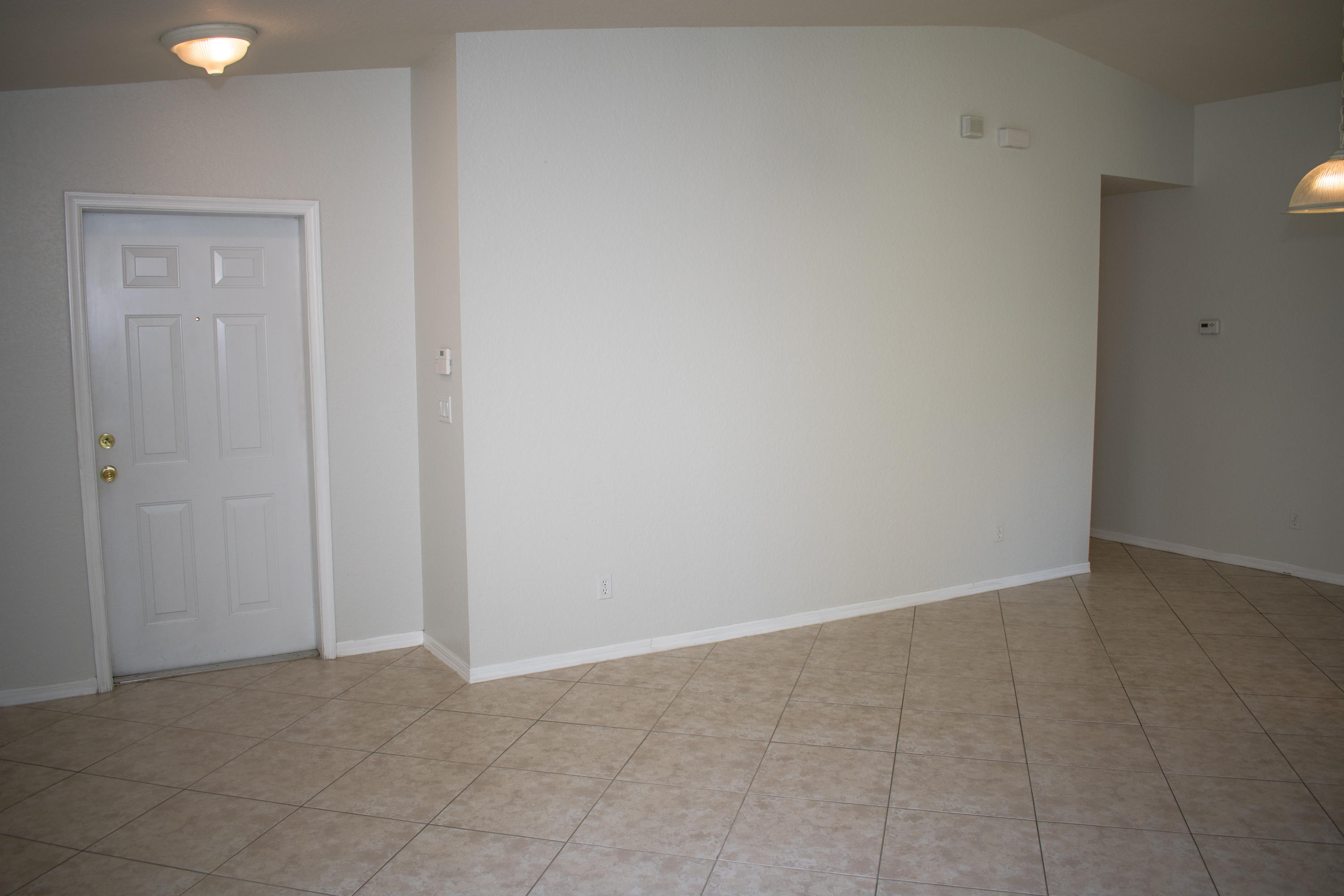 FIRST REPLAT OF PORTOFINO ISLES - Residential