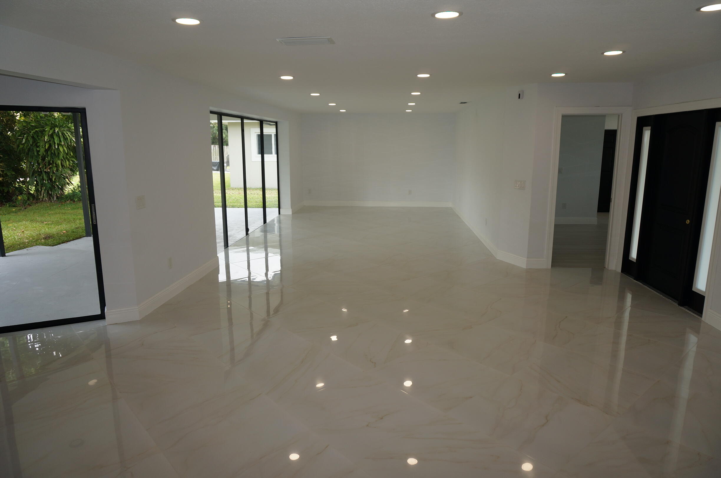 WESTFIELD AT WPB - Residential
