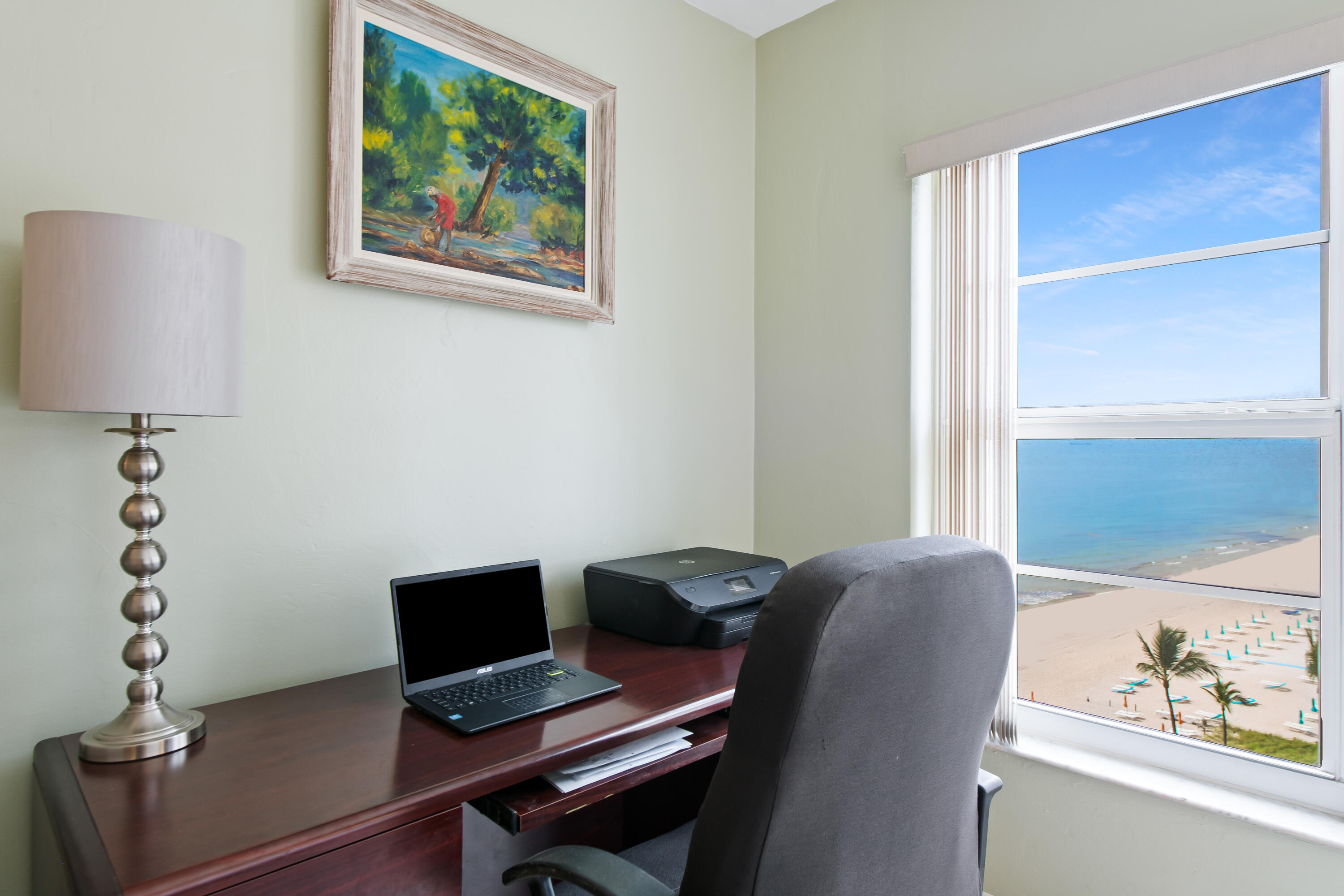 REGENCY TOWER CONDO - Residential Lease