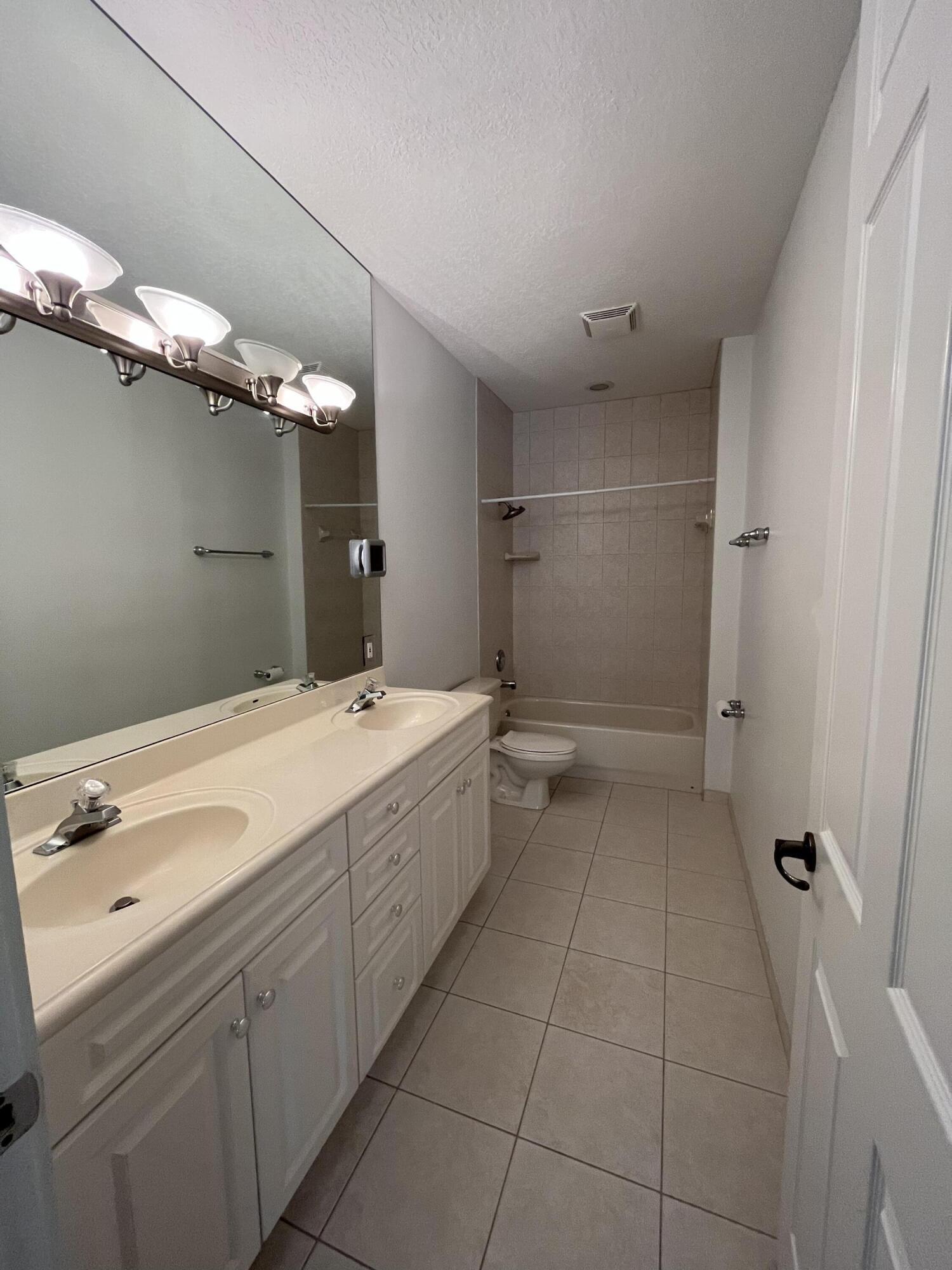 WHISPERING WOODS - Residential Lease