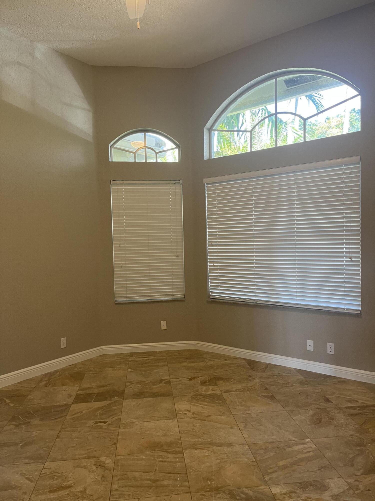 WHISPERING WOODS - Residential Lease