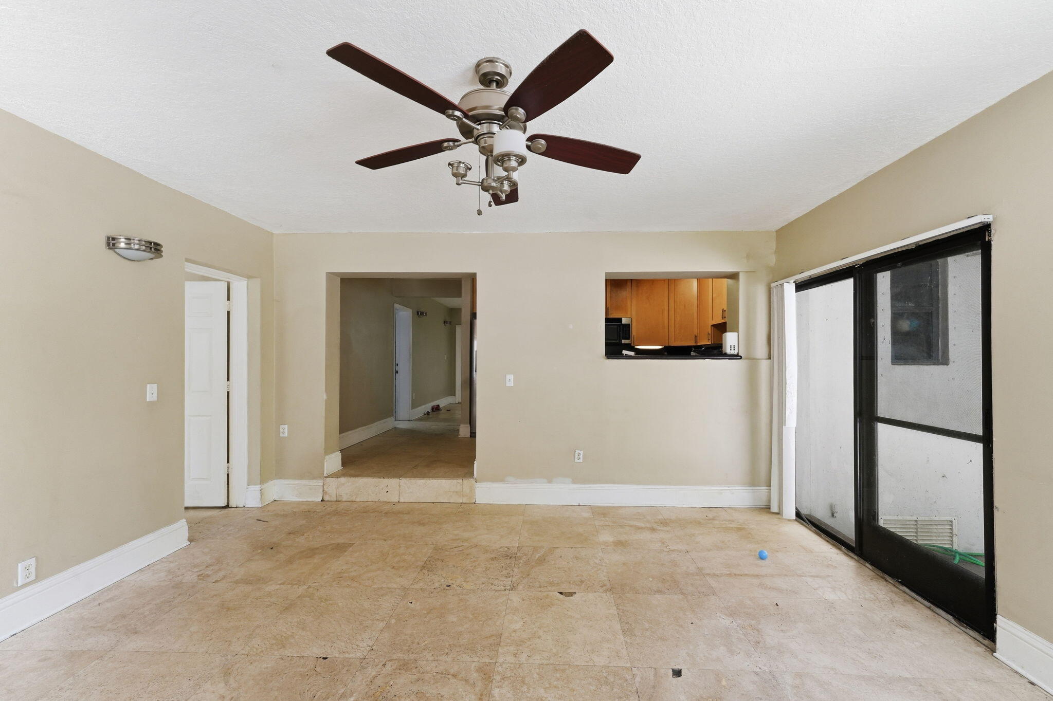 PRIORS 2ND ADDN TO BISCAYNE PARK - Residential