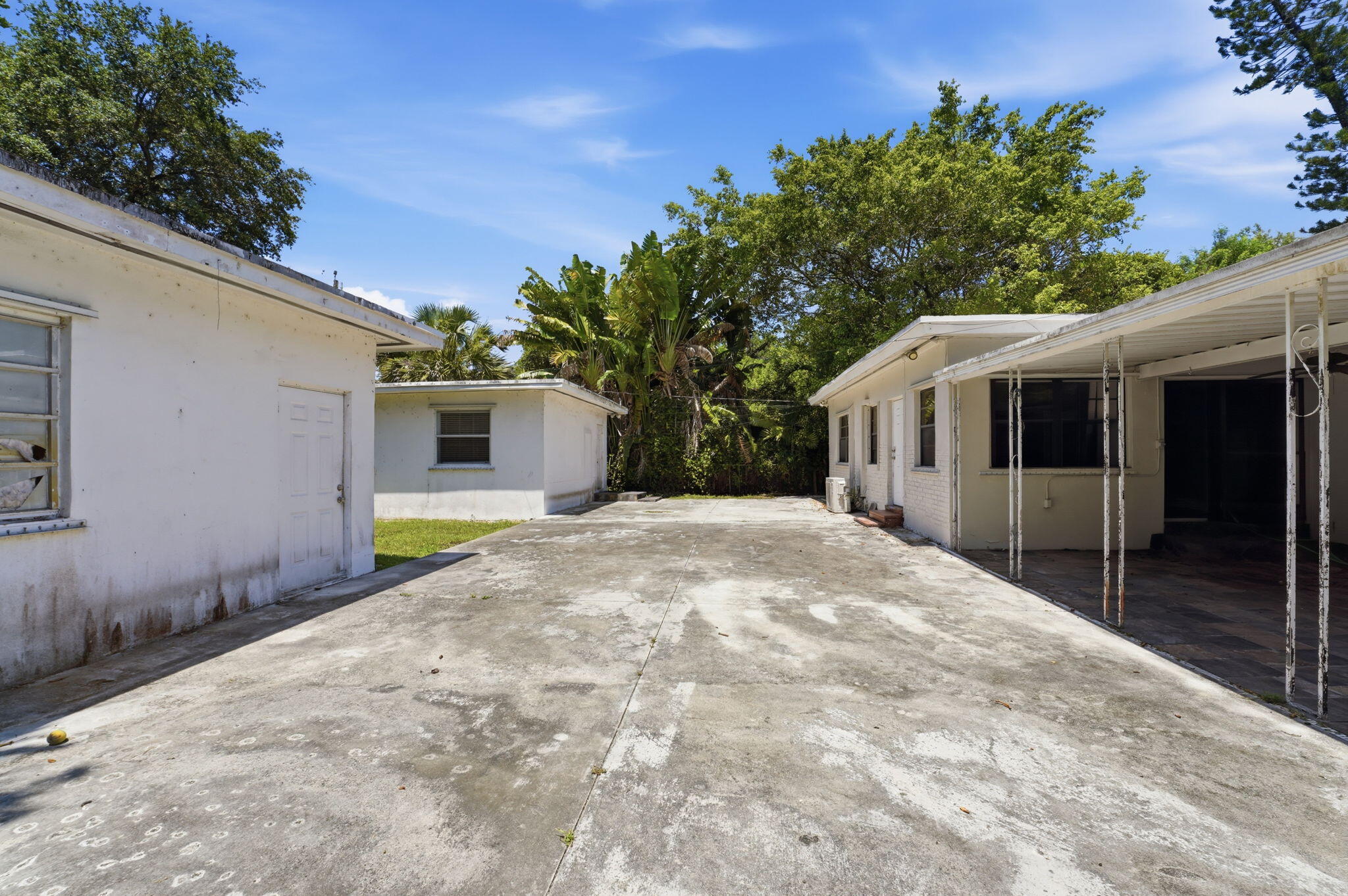 PRIORS 2ND ADDN TO BISCAYNE PARK - Residential