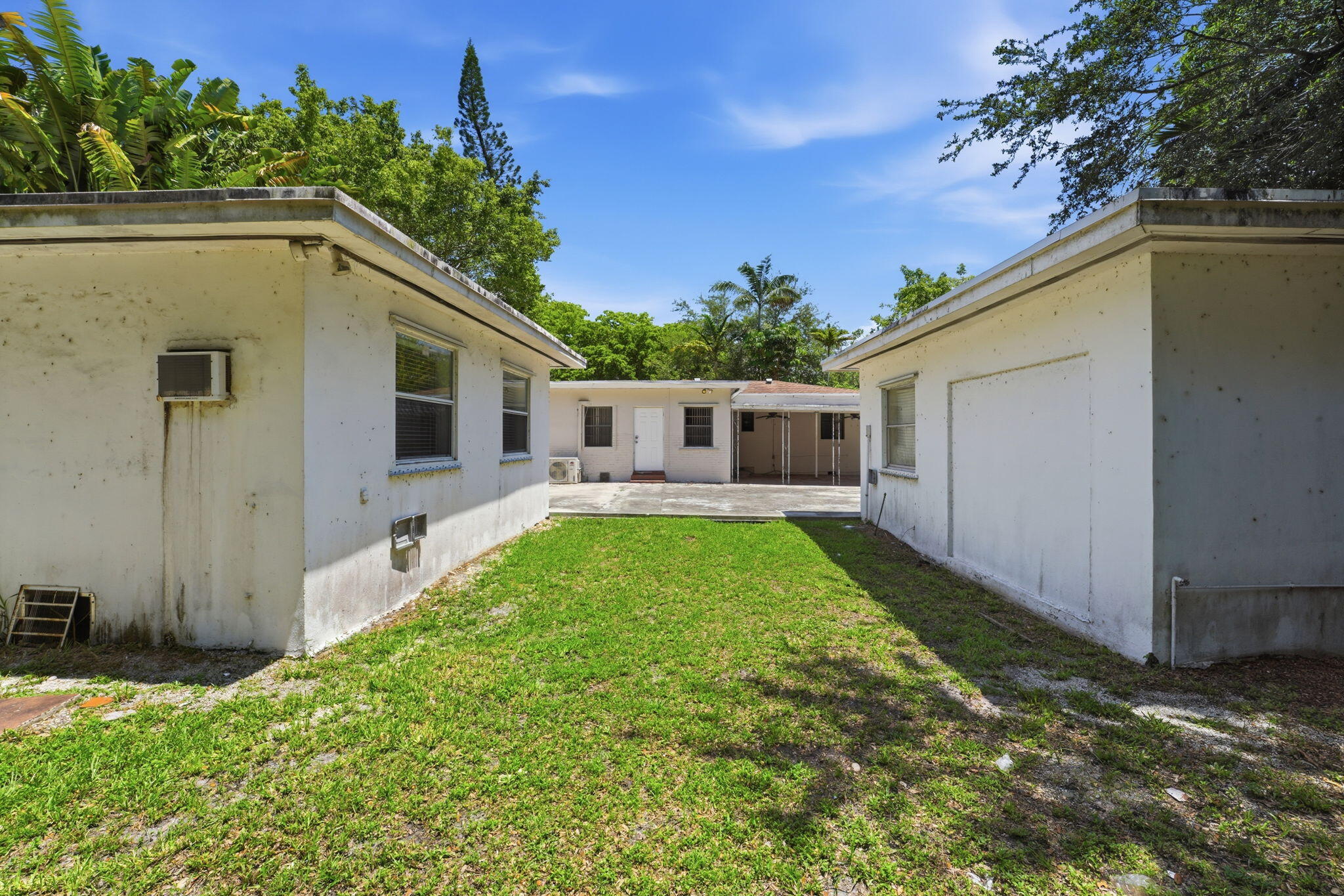 PRIORS 2ND ADDN TO BISCAYNE PARK - Residential