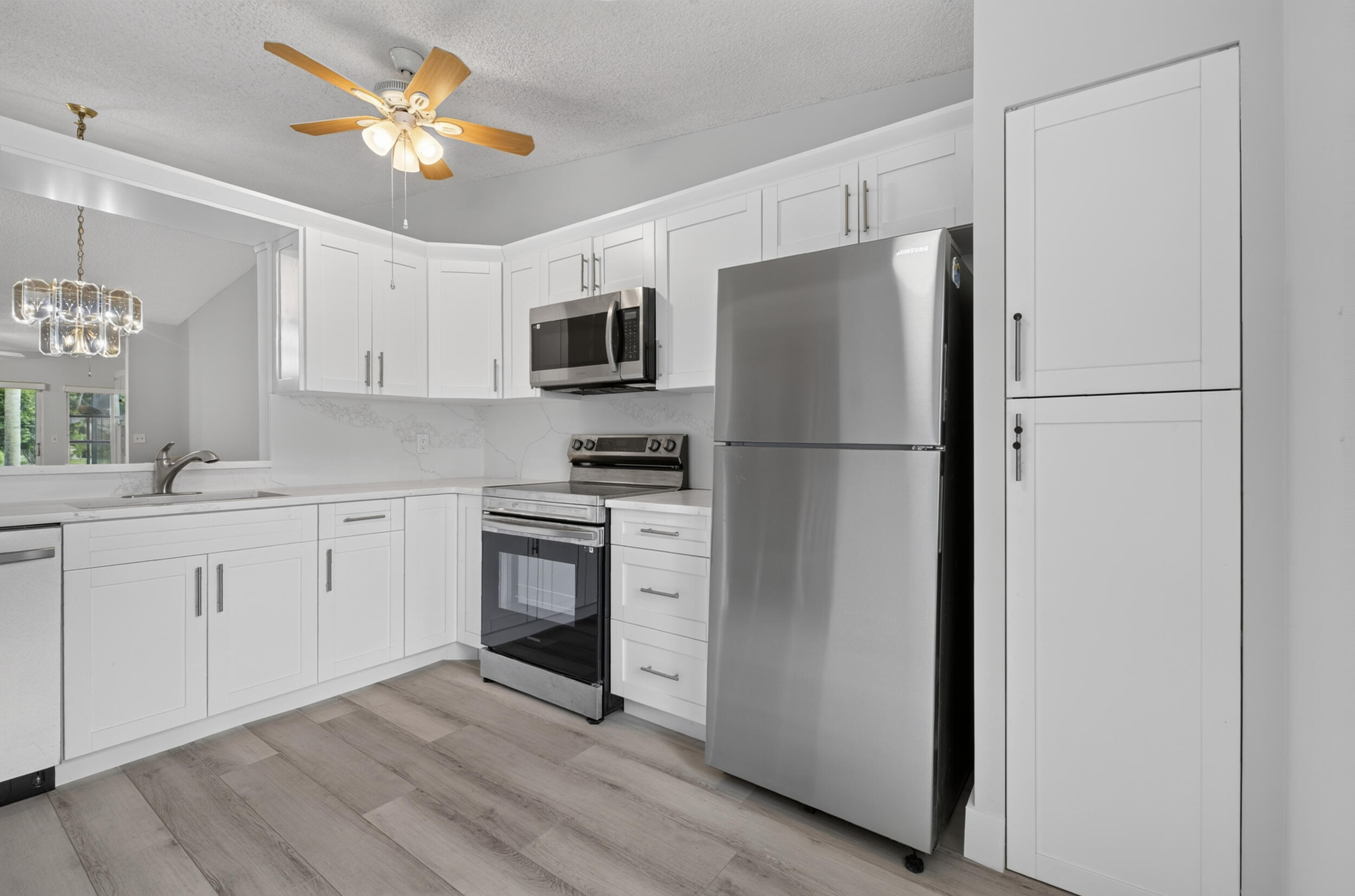 WHISPER WALK - Residential