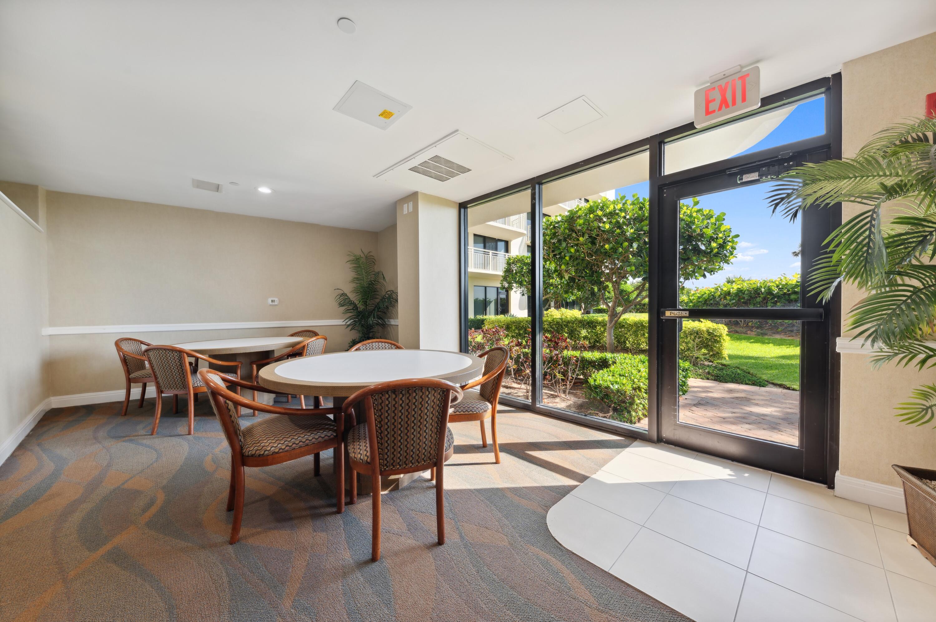 TIARA CONDO - Residential