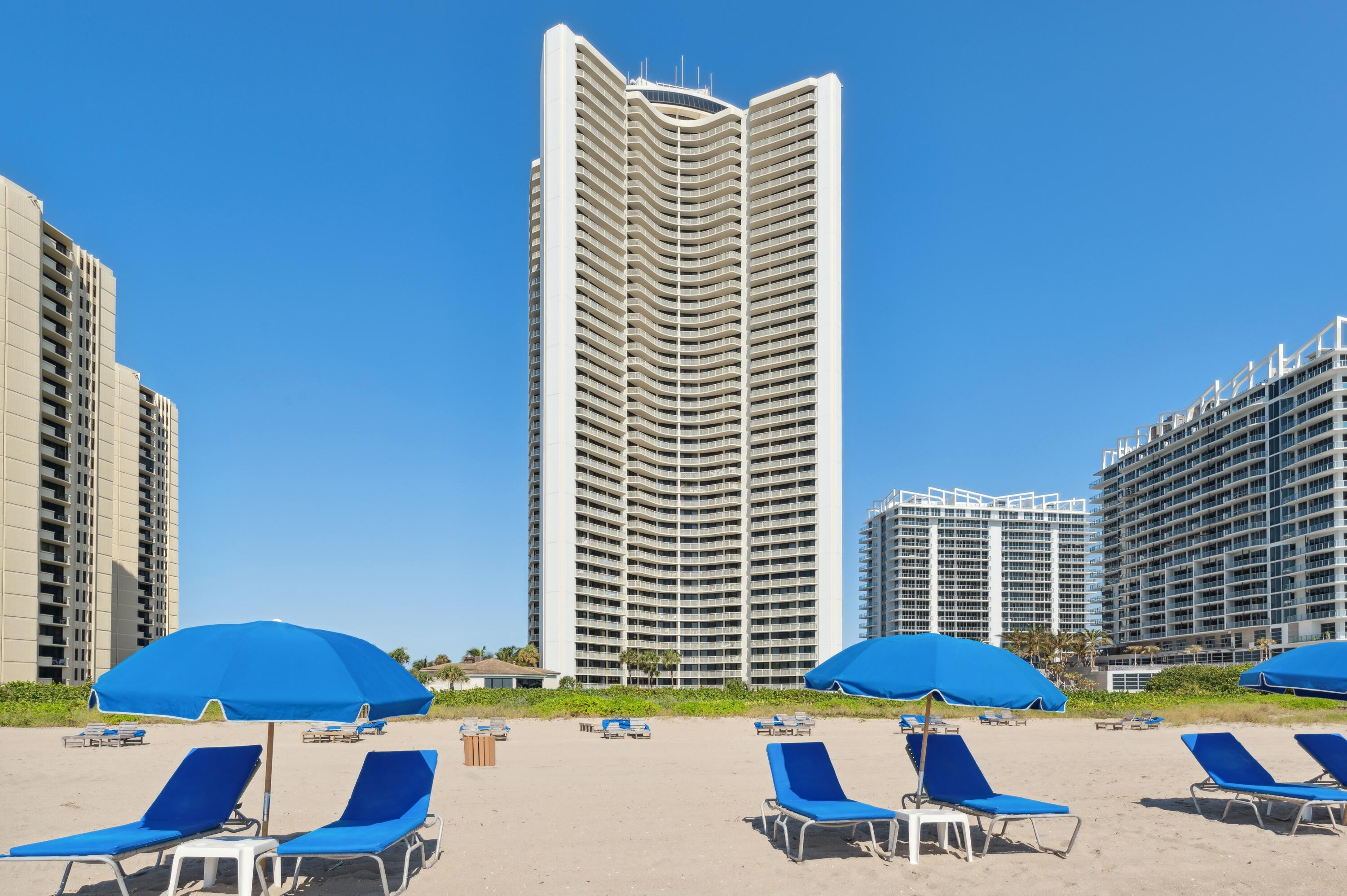 TIARA CONDO - Residential