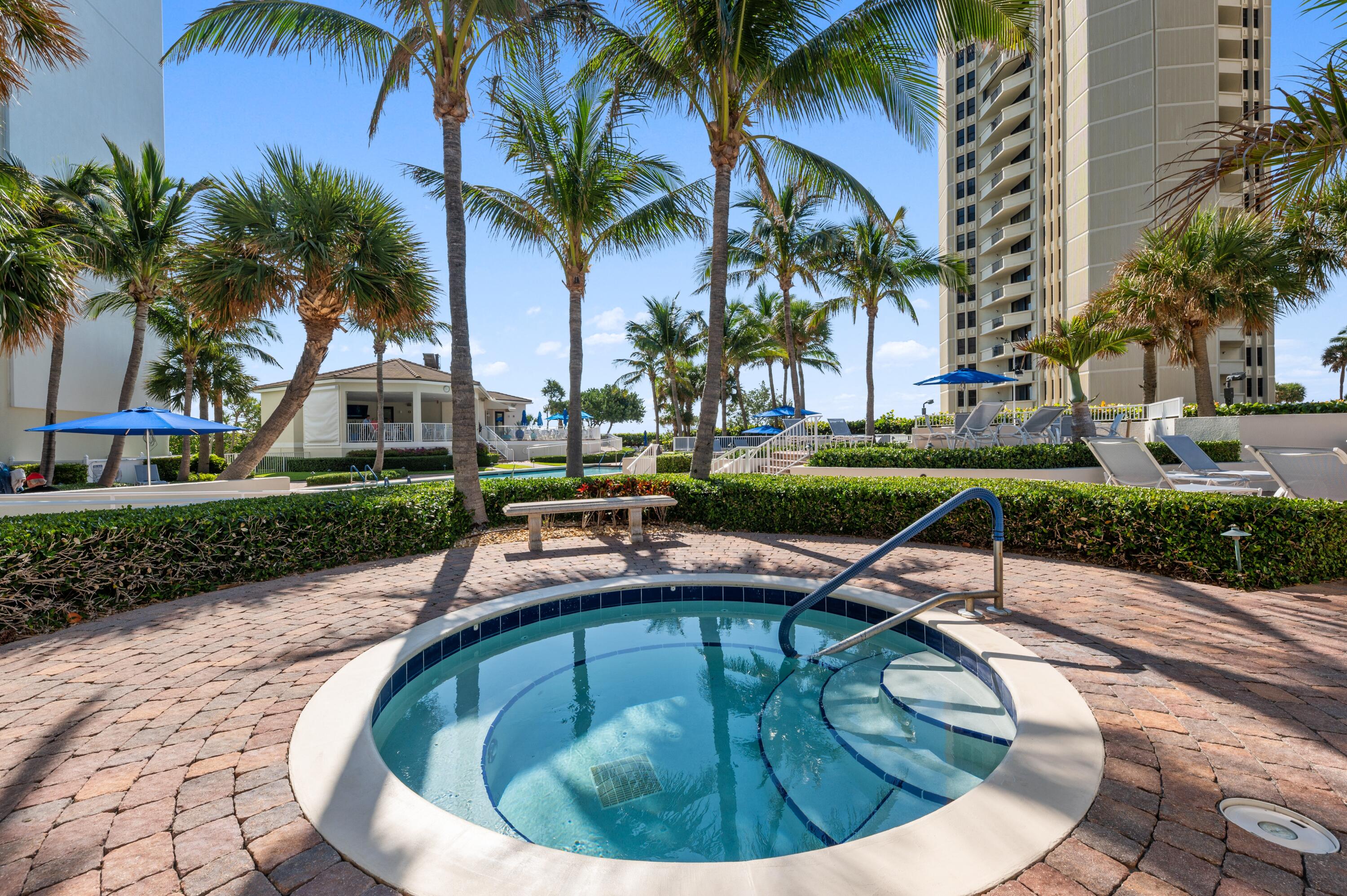 TIARA CONDO - Residential