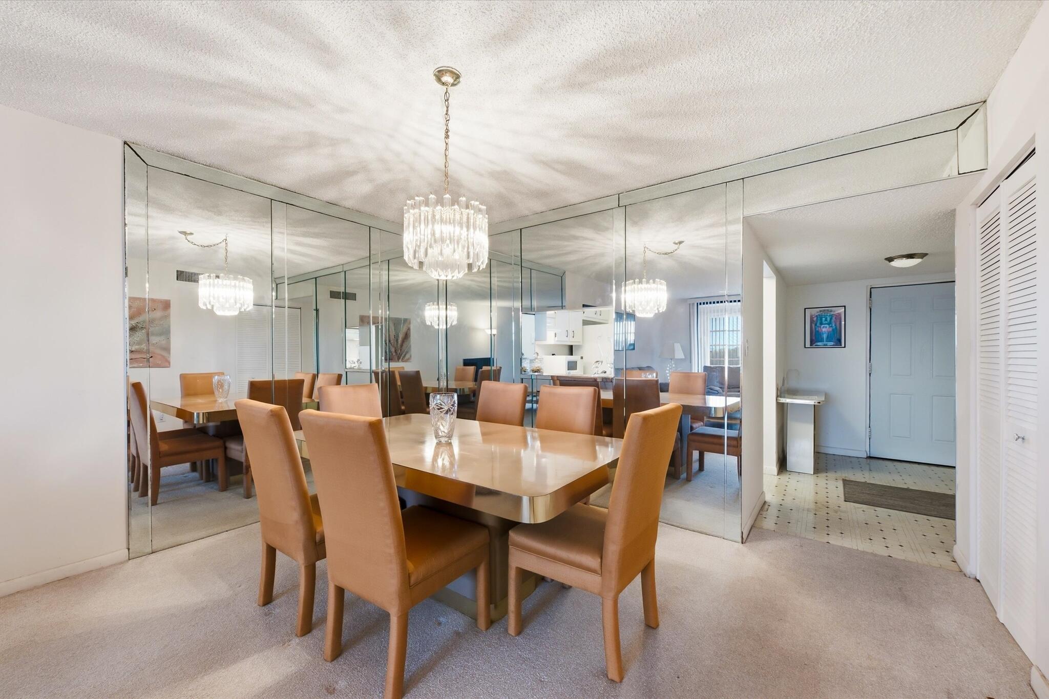 SOMERSET AT LAUDERDALE LAKES - Residential