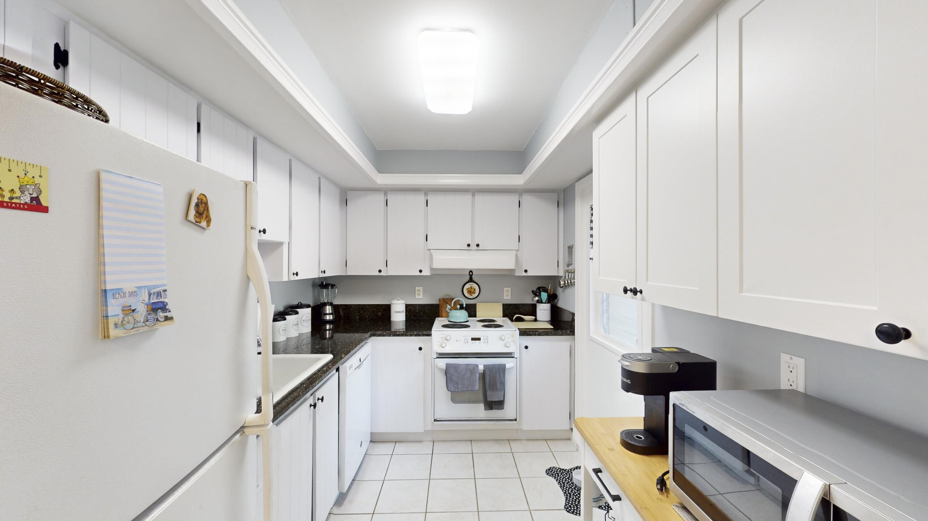 TAMBERLANE 6 CONDO - Residential