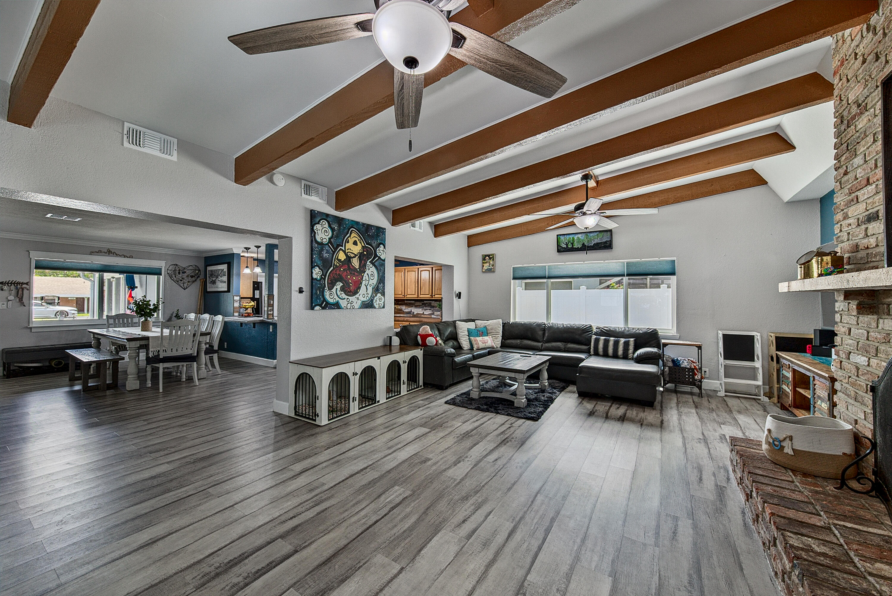 JENADA VILLAS - Residential