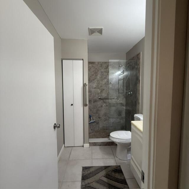 GOLDEN LAKES VILLAGE CONDO F - Residential
