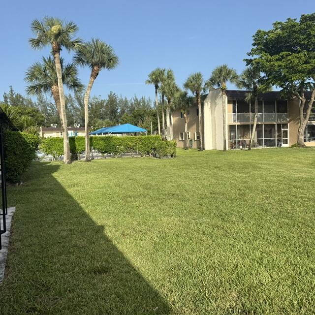GOLDEN LAKES VILLAGE CONDO F - Residential