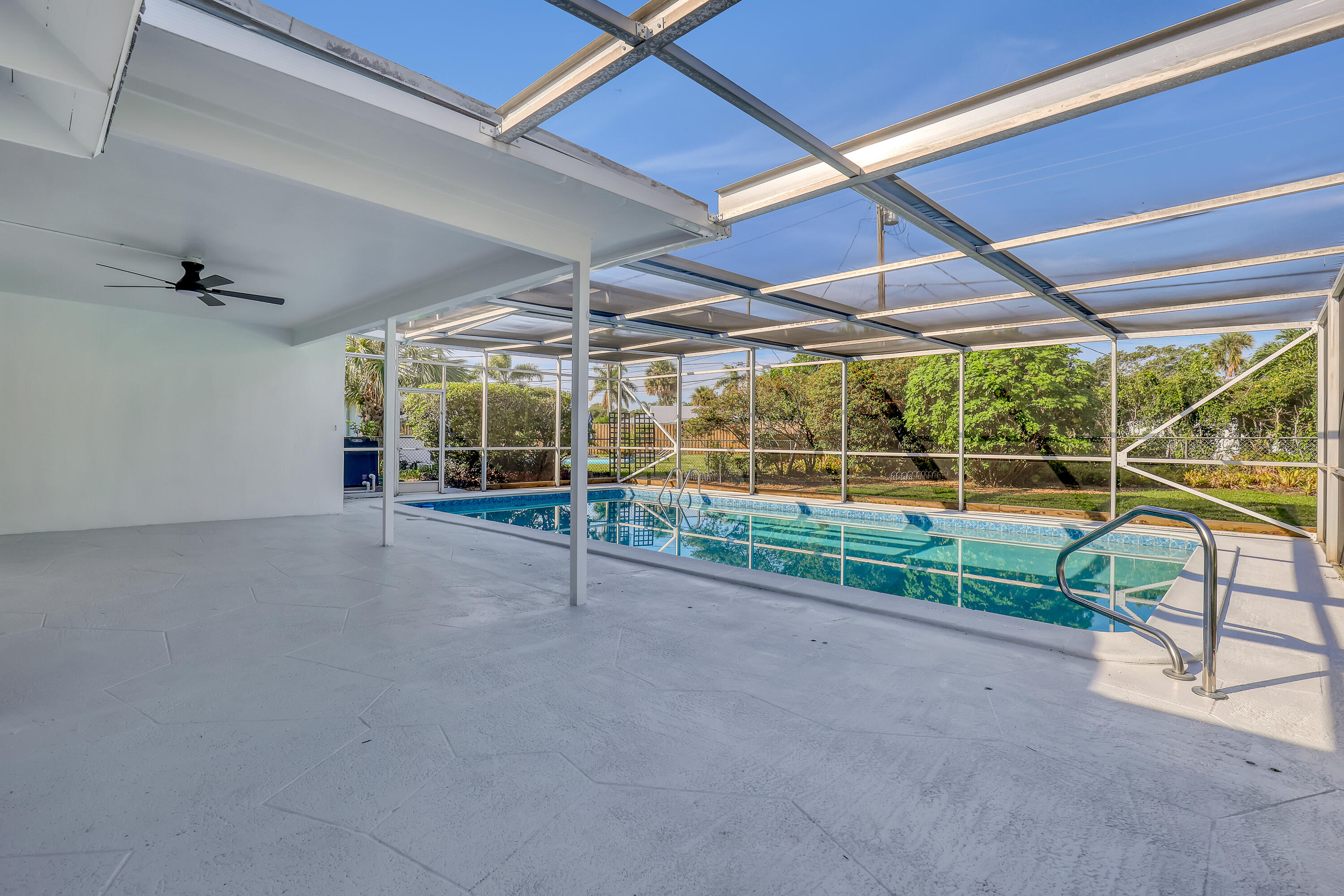 PALM BEACH GARDENS 3 - Residential