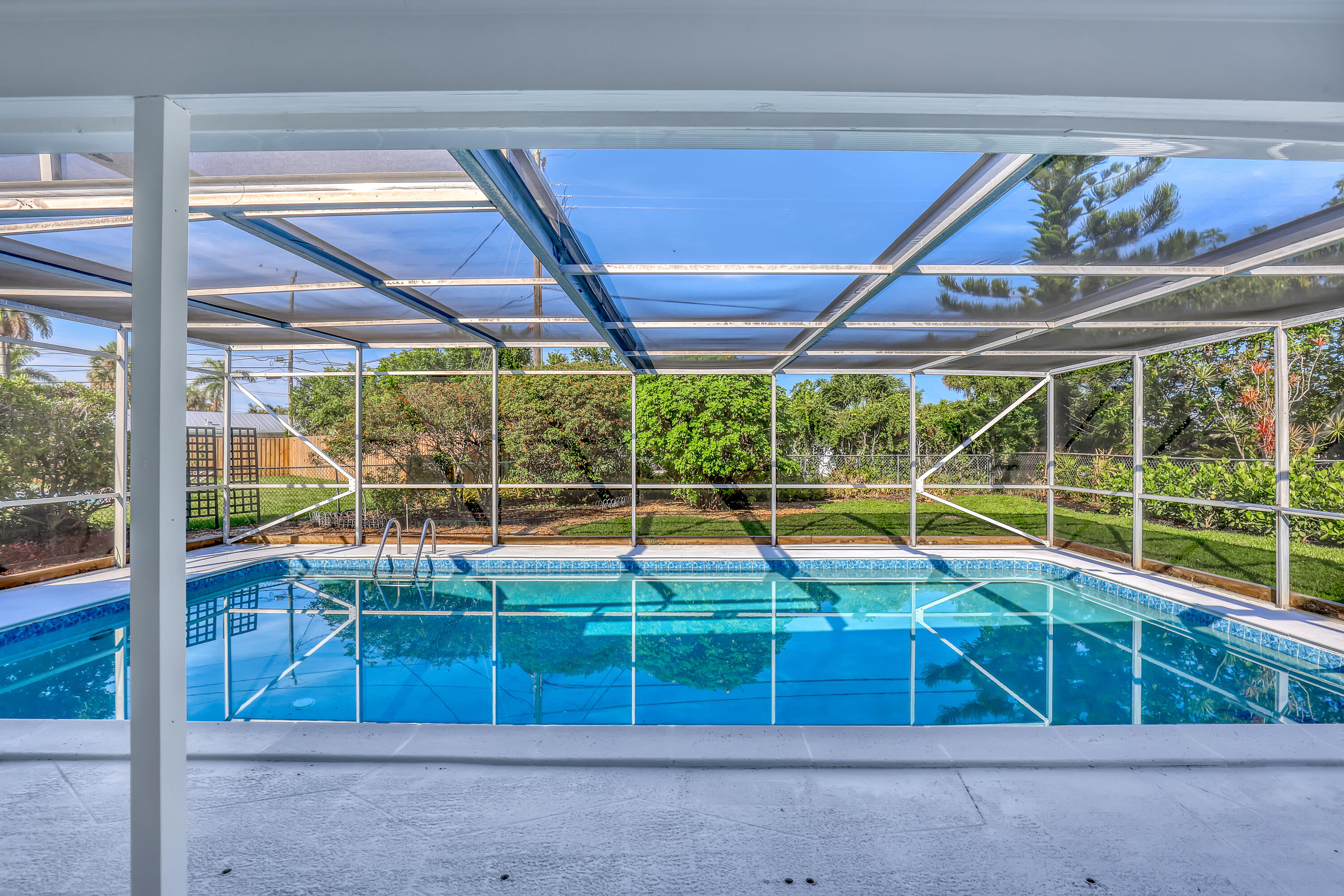 PALM BEACH GARDENS 3 - Residential